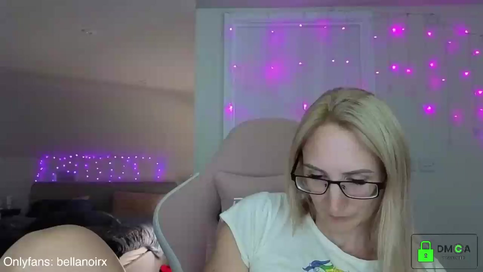 Gallery image thumbnail from Bellanoirxx's myfreecams stream on, 06/12/2026, 22:10 image 20 of 20