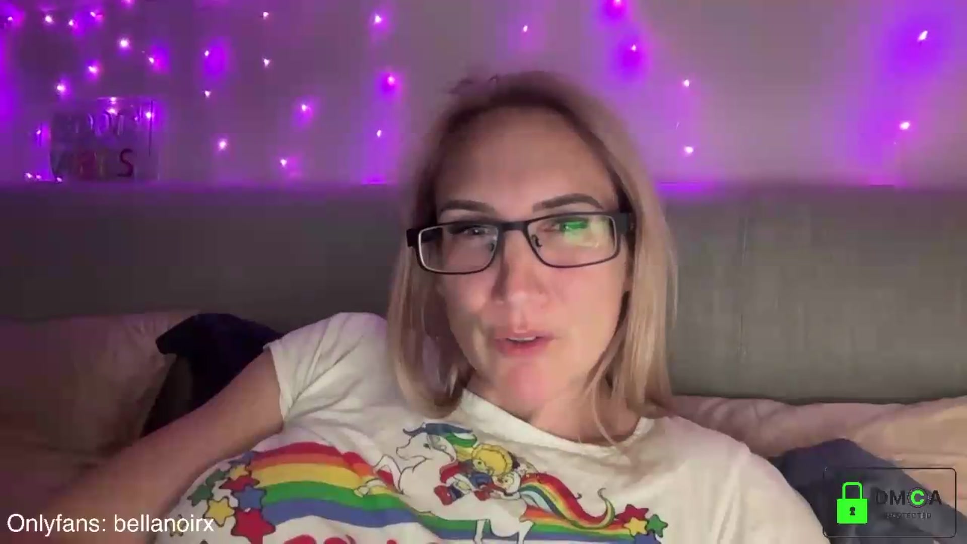 Gallery image thumbnail from Bellanoirxx's myfreecams stream on, 06/12/2026, 23:11 image 12 of 20