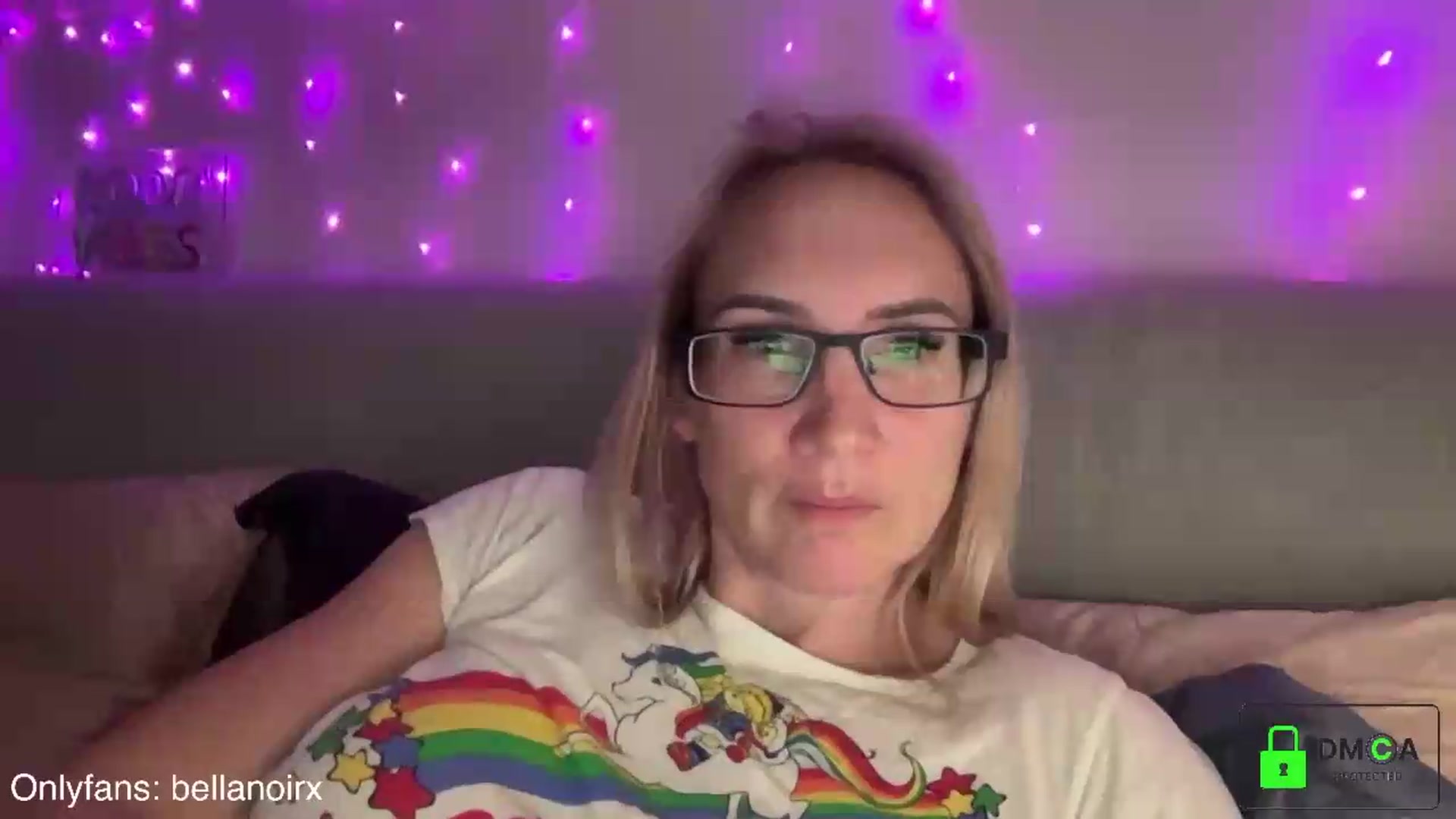 Gallery image thumbnail from Bellanoirxx's myfreecams stream on, 06/12/2026, 23:11 image 13 of 20