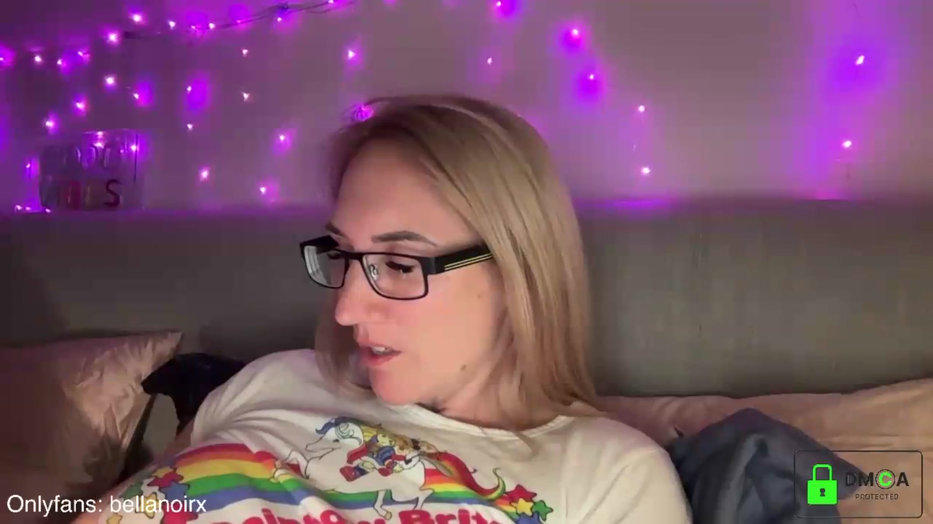 Gallery image thumbnail from Bellanoirxx's myfreecams stream on, 06/12/2026, 23:11 image 11 of 20