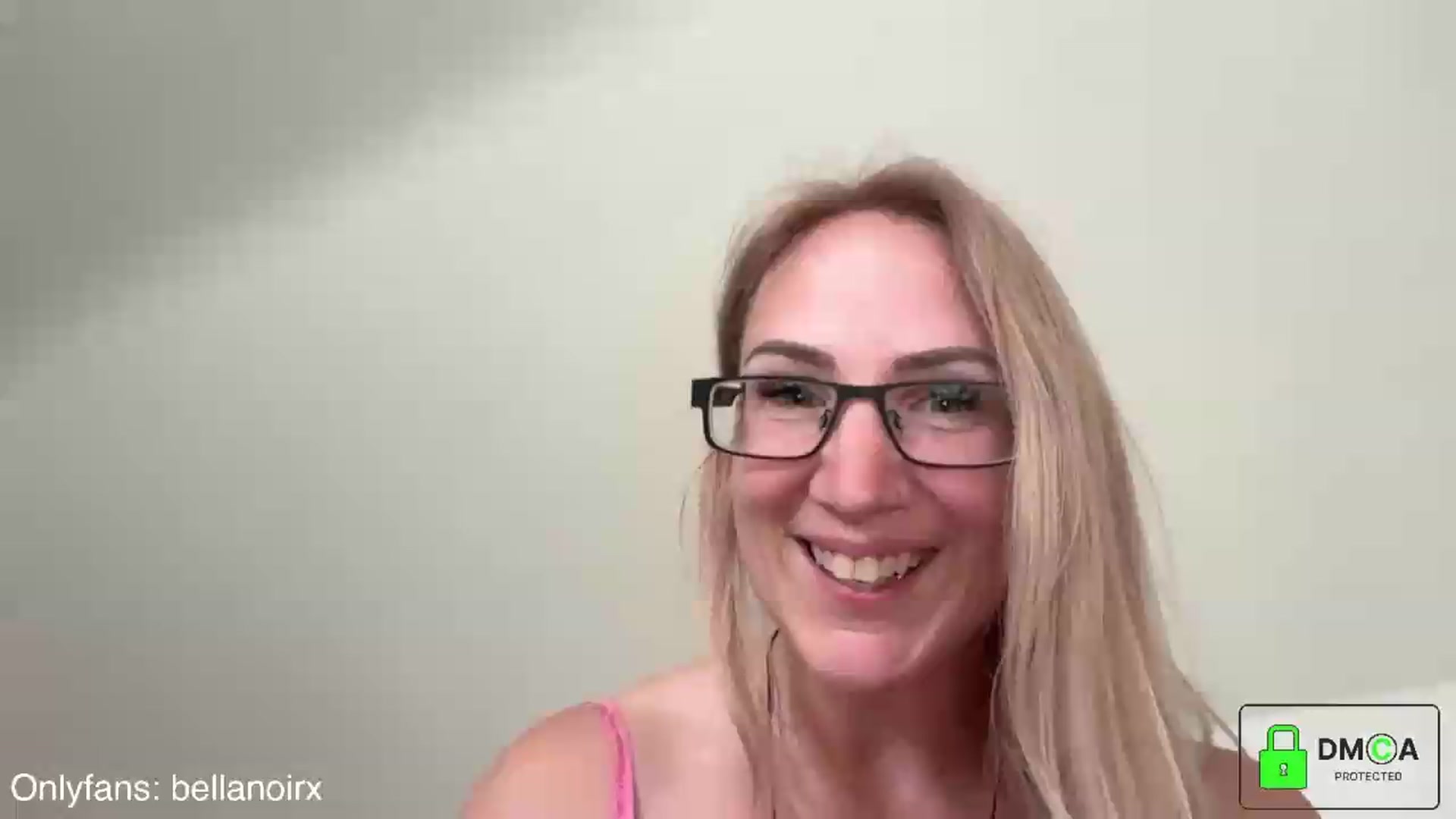Gallery image thumbnail from Bellanoirxx's myfreecams stream on, 06/13/2026, 07:00 image 1 of 20