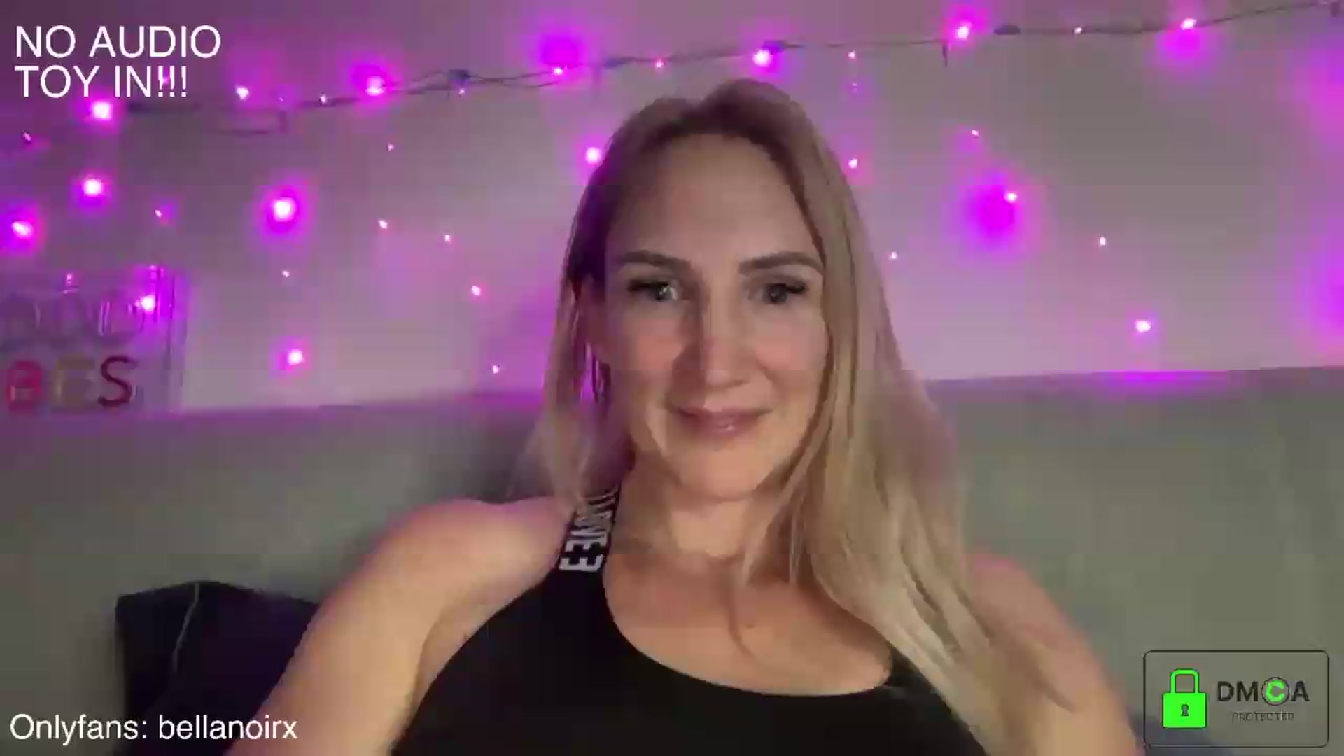 Gallery image thumbnail from Bellanoirxx's myfreecams stream on, 06/15/2026, 21:56 image 14 of 20