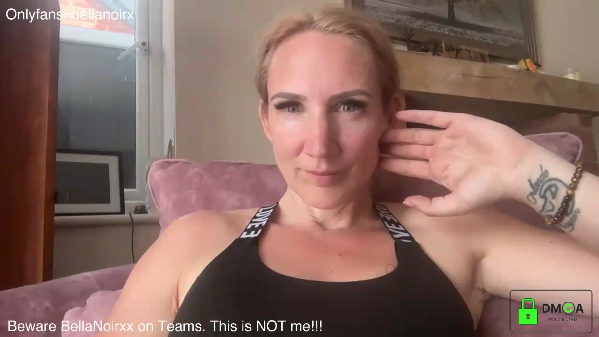 Gallery image thumbnail from Bellanoirxx's myfreecams stream on, 06/22/2026, 13:51 image 11 of 20