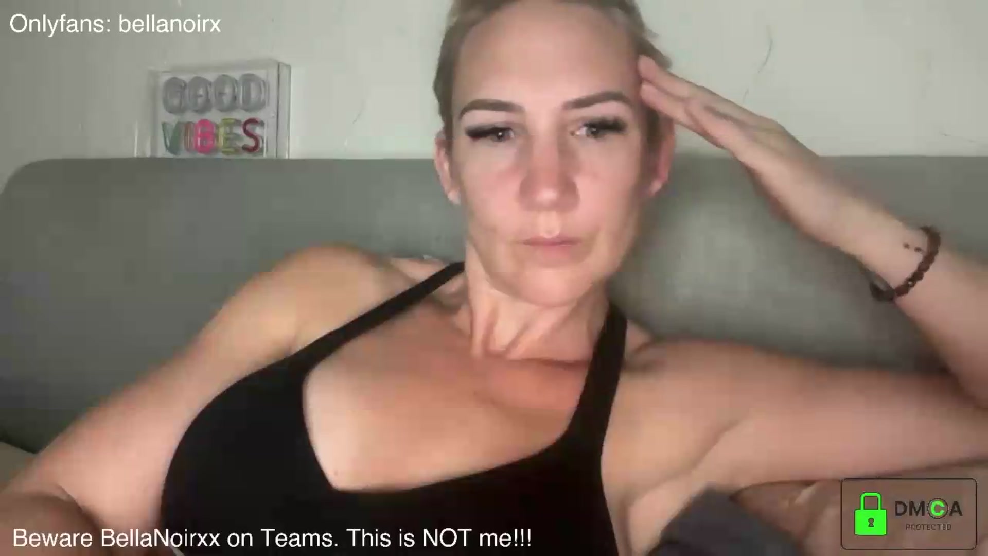 Gallery image thumbnail from Bellanoirxx's myfreecams stream on, 06/26/2026, 03:19 image 9 of 20