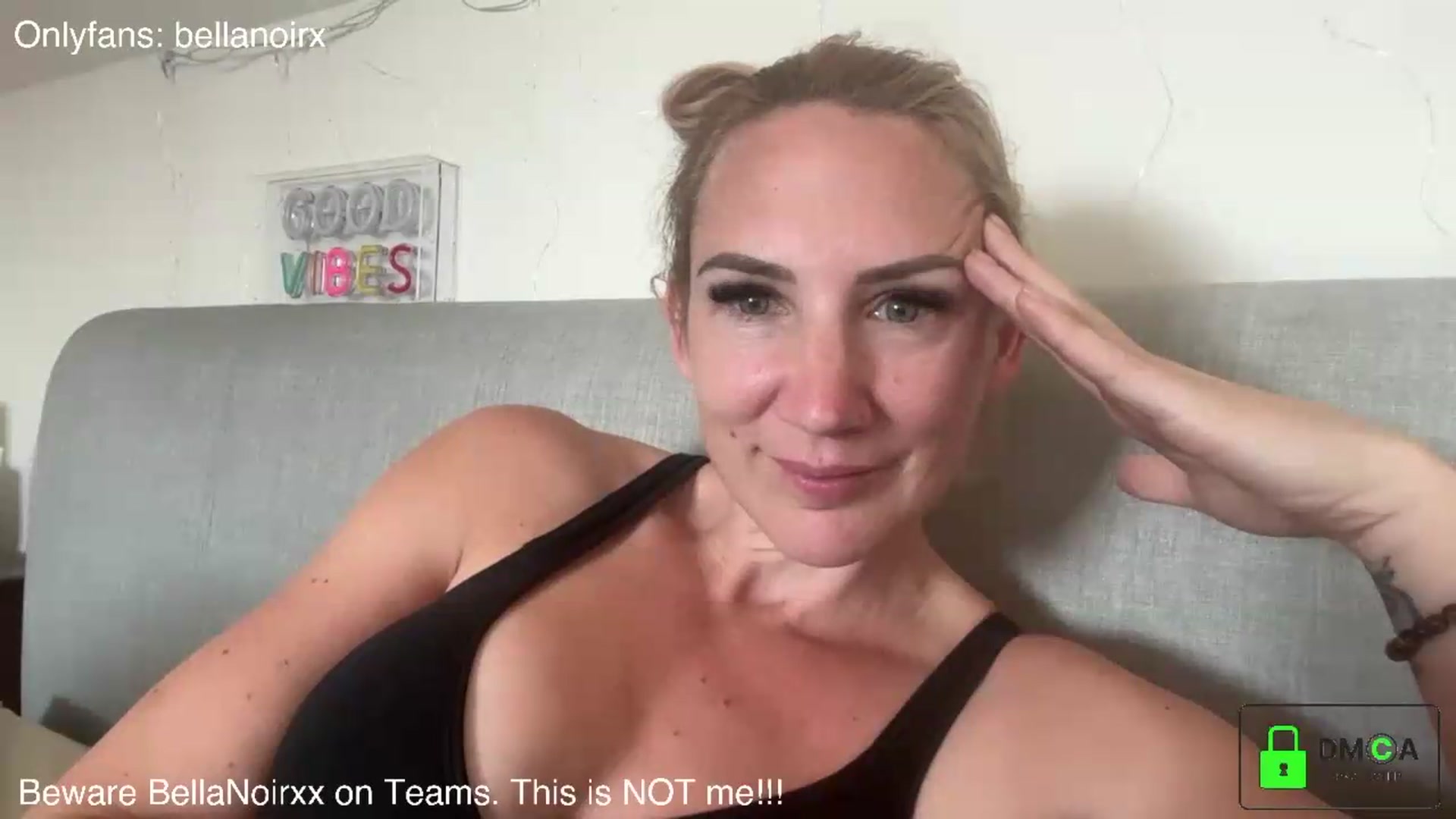 Gallery image thumbnail from Bellanoirxx's myfreecams stream on, 06/26/2026, 08:36 image 11 of 20
