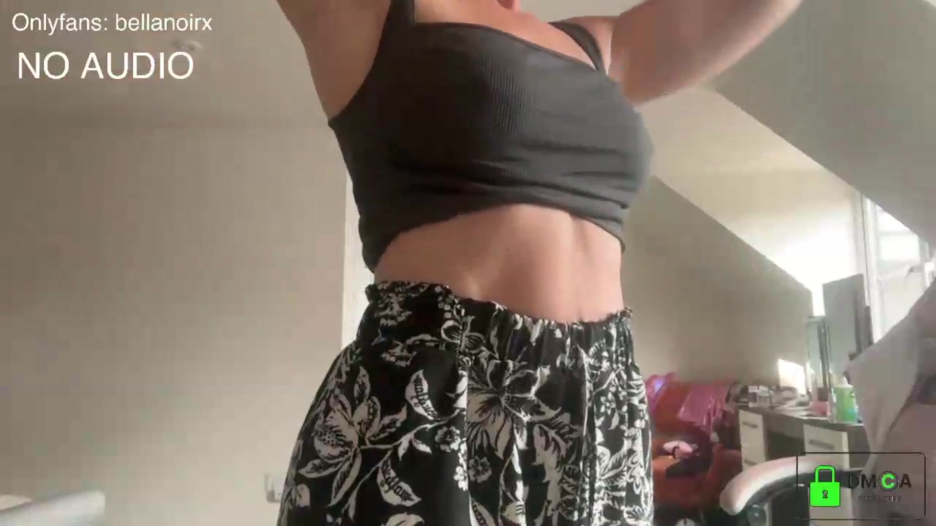 Gallery image thumbnail from Bellanoirxx's myfreecams stream on, 07/01/2026, 07:33 image 13 of 20
