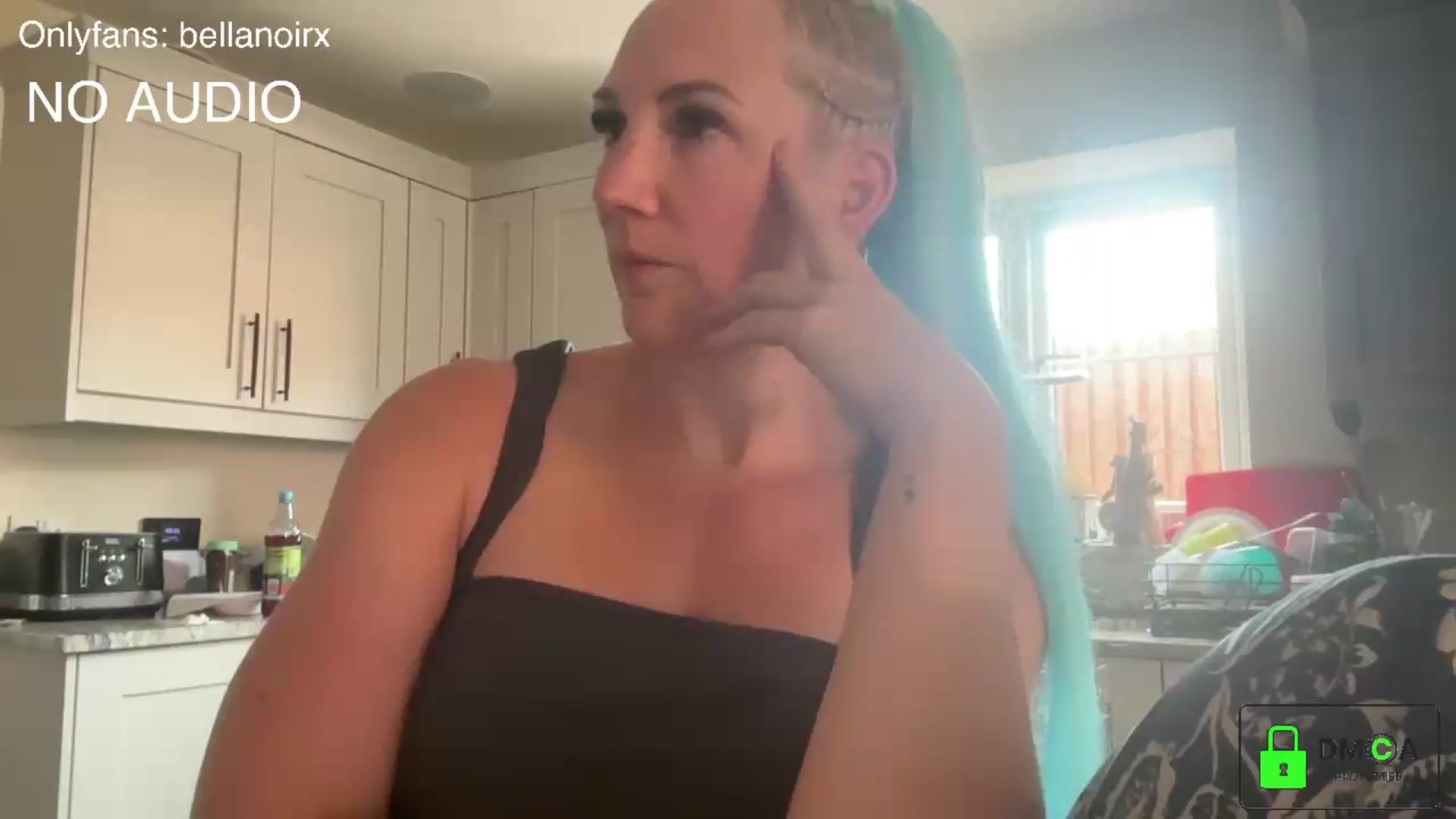 Gallery image thumbnail from Bellanoirxx's myfreecams stream on, 07/01/2026, 07:33 image 17 of 20