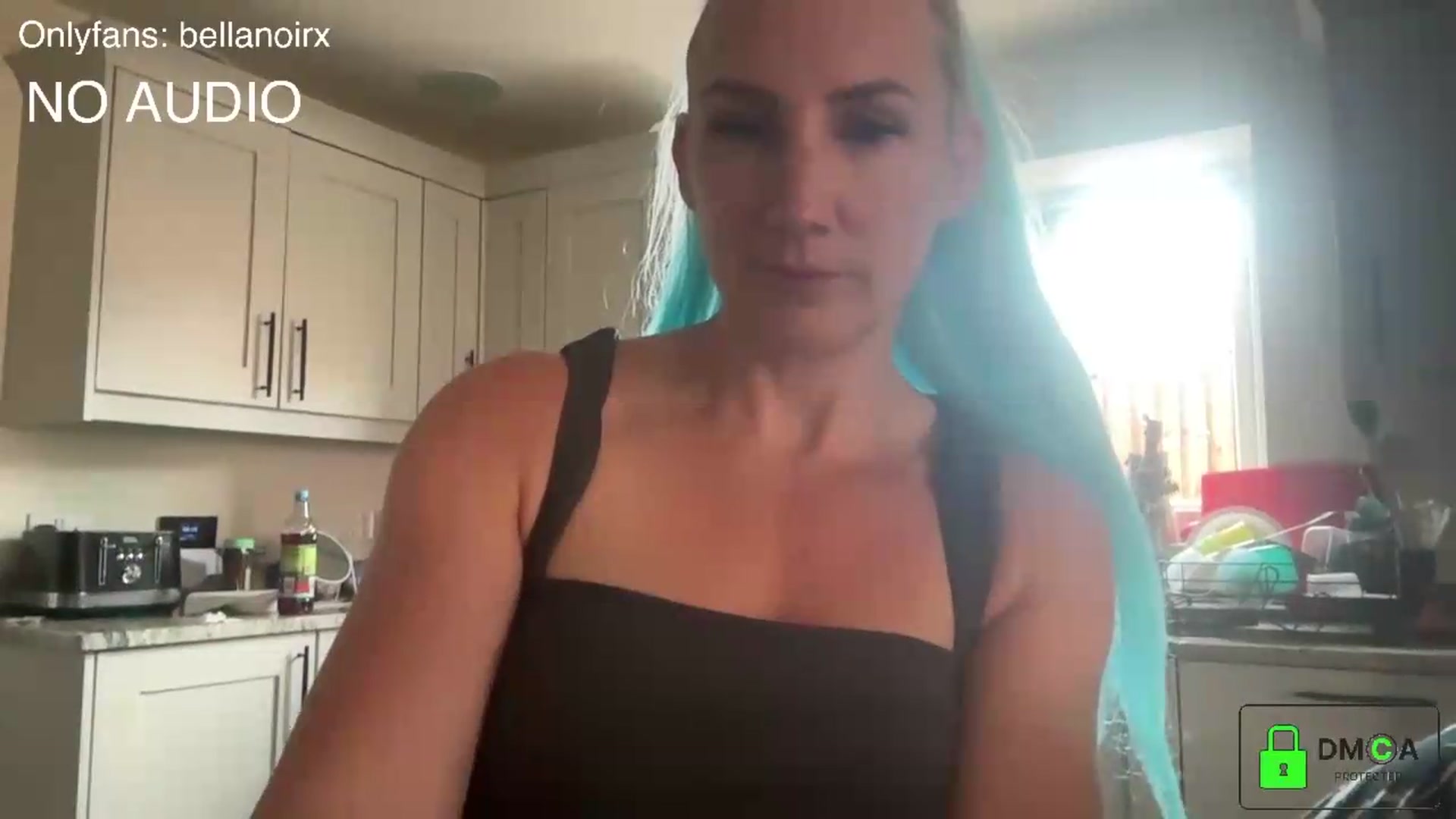 Gallery image thumbnail from Bellanoirxx's myfreecams stream on, 07/01/2026, 07:33 image 16 of 20
