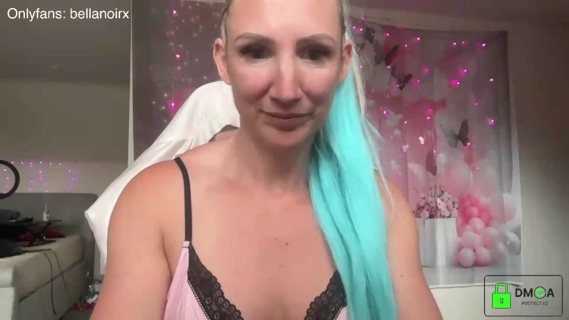 Gallery image thumbnail from Bellanoirxx's myfreecams stream on, 07/01/2026, 12:41 image 11 of 20