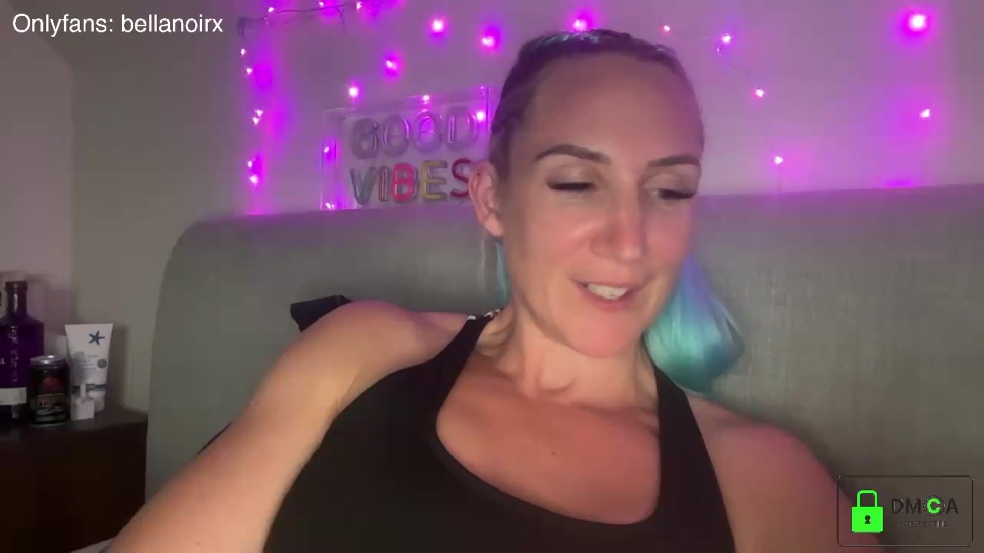Gallery image thumbnail from Bellanoirxx's myfreecams stream on, 07/02/2026, 22:47 image 6 of 20
