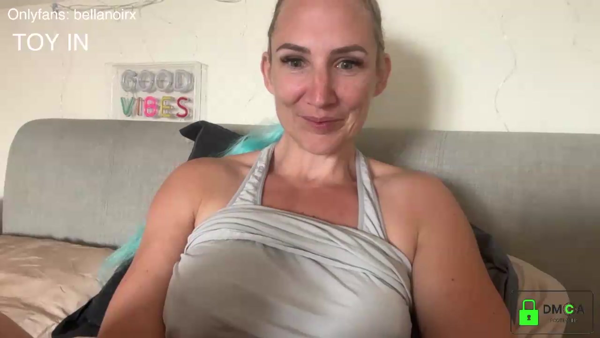 Gallery image thumbnail from Bellanoirxx's myfreecams stream on, 07/06/2026, 10:20 image 15 of 20