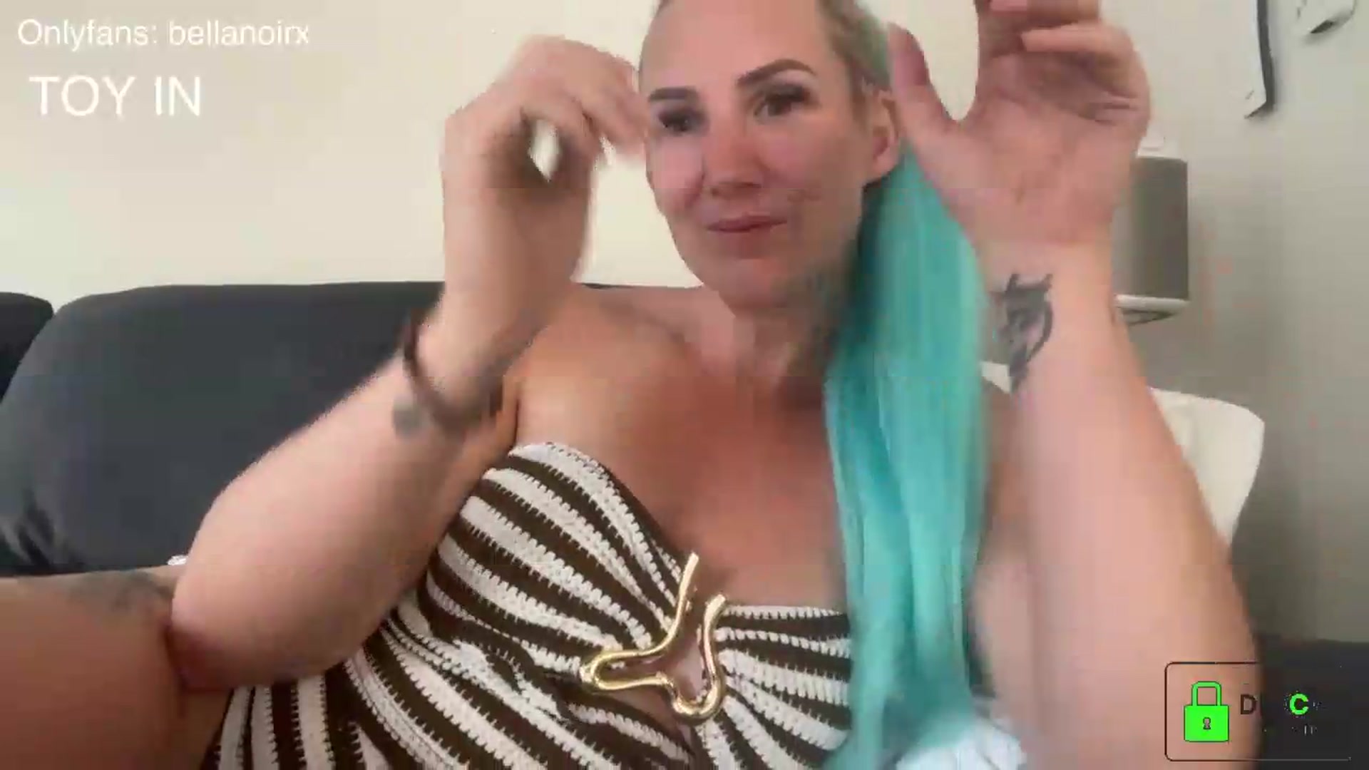 Gallery image thumbnail from Bellanoirxx's myfreecams stream on, 07/06/2026, 14:09 image 14 of 20