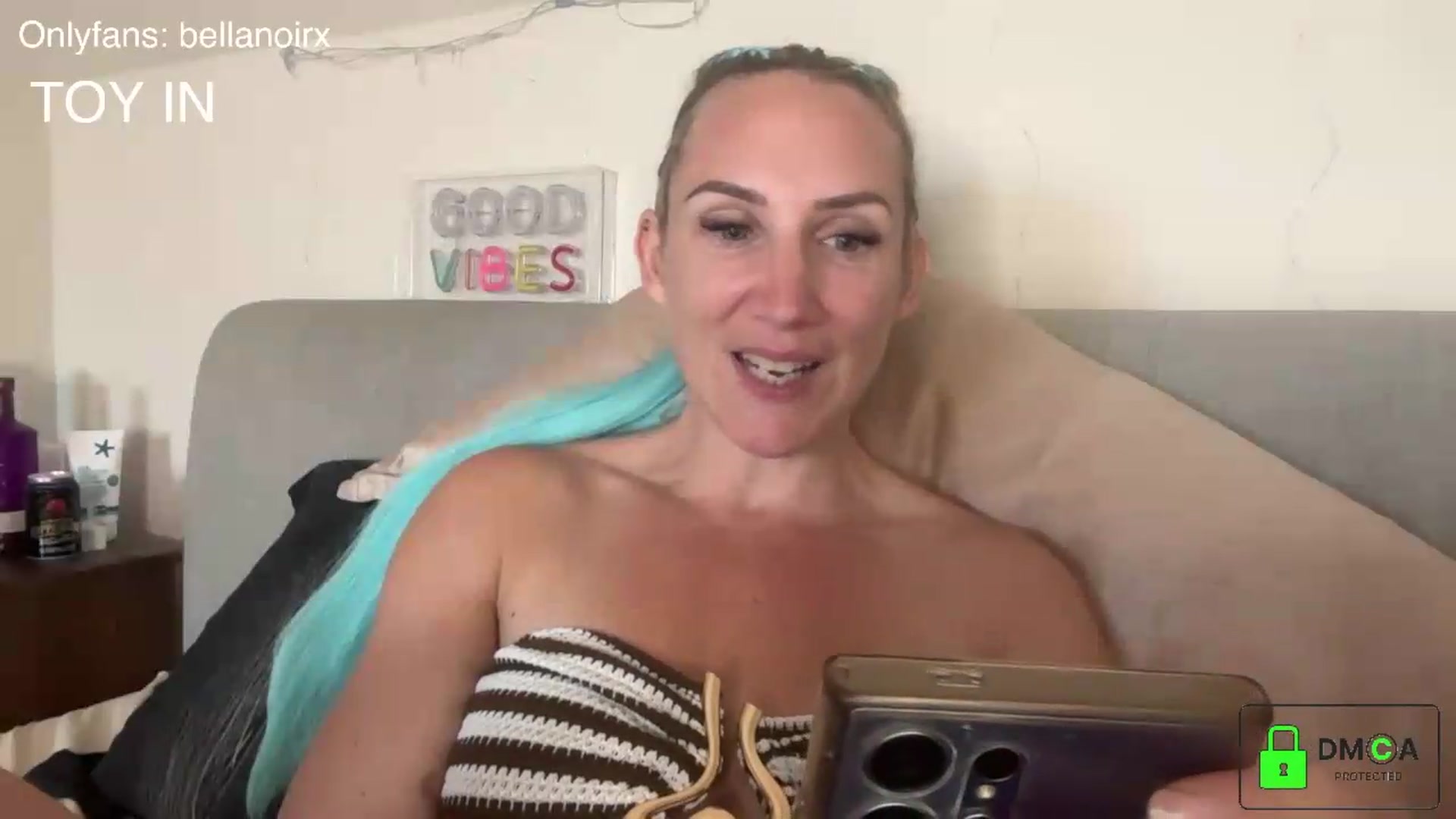 Gallery image thumbnail from Bellanoirxx's myfreecams stream on, 07/06/2026, 21:02 image 3 of 20