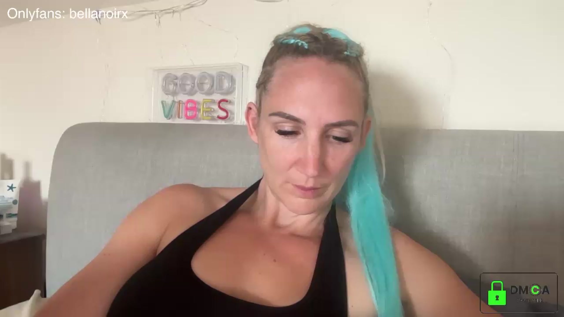 Gallery image thumbnail from Bellanoirxx's myfreecams stream on, 07/07/2026, 08:37 image 14 of 20