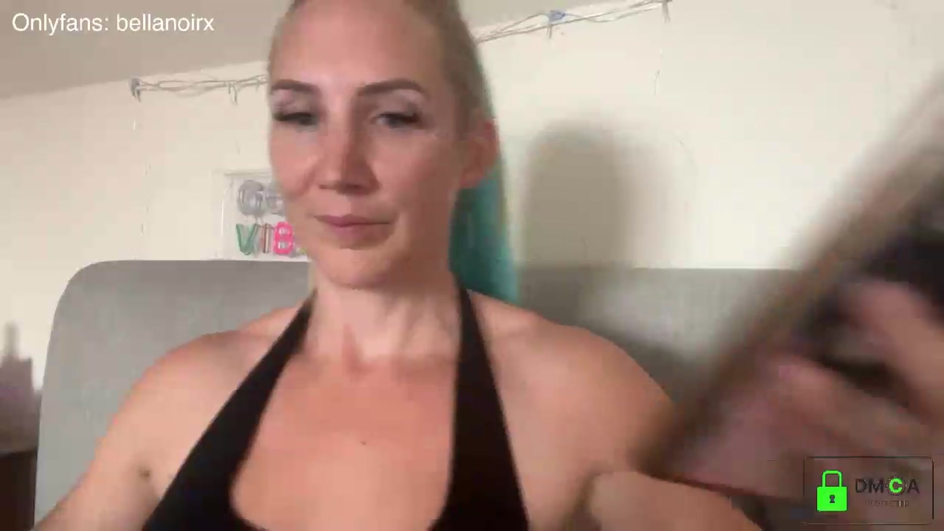 Gallery image thumbnail from Bellanoirxx's myfreecams stream on, 07/07/2026, 10:56 image 11 of 20