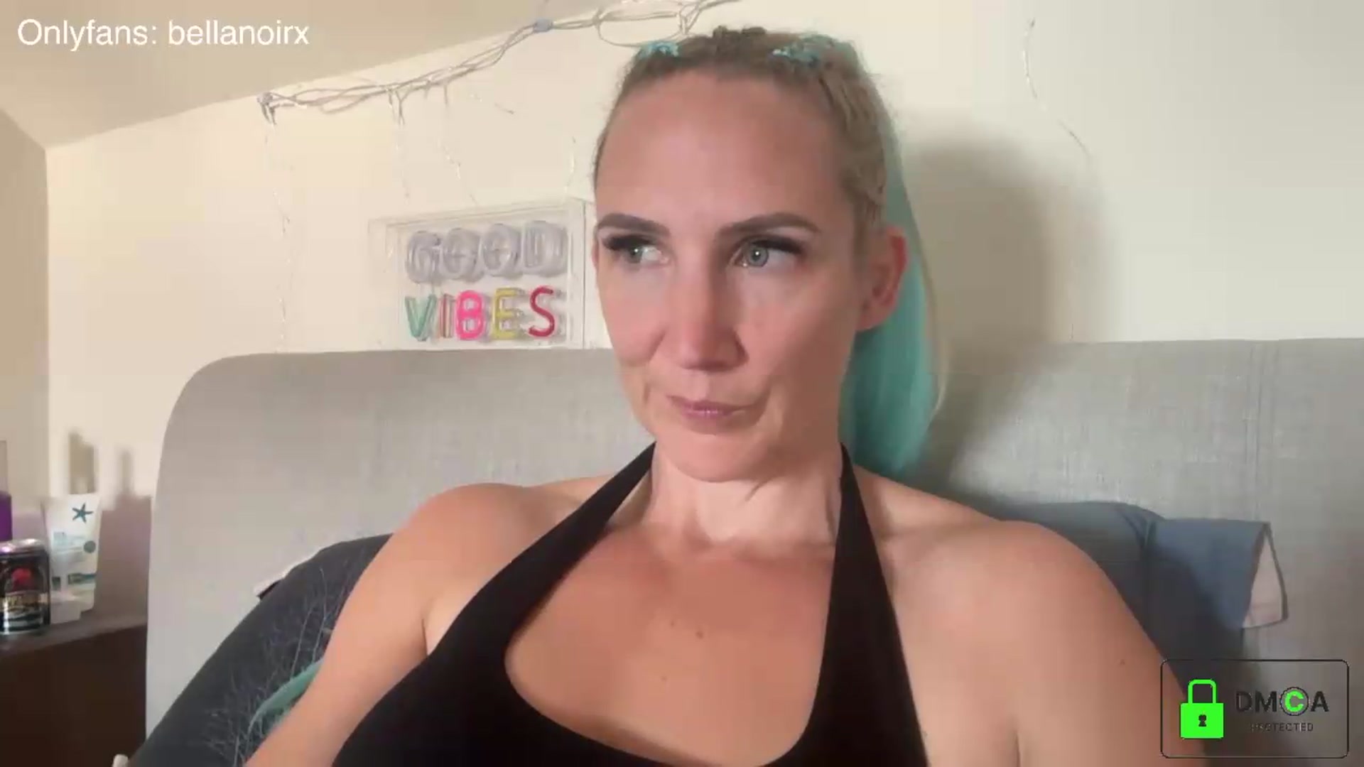 Gallery image thumbnail from Bellanoirxx's myfreecams stream on, 07/07/2026, 13:15 image 9 of 20