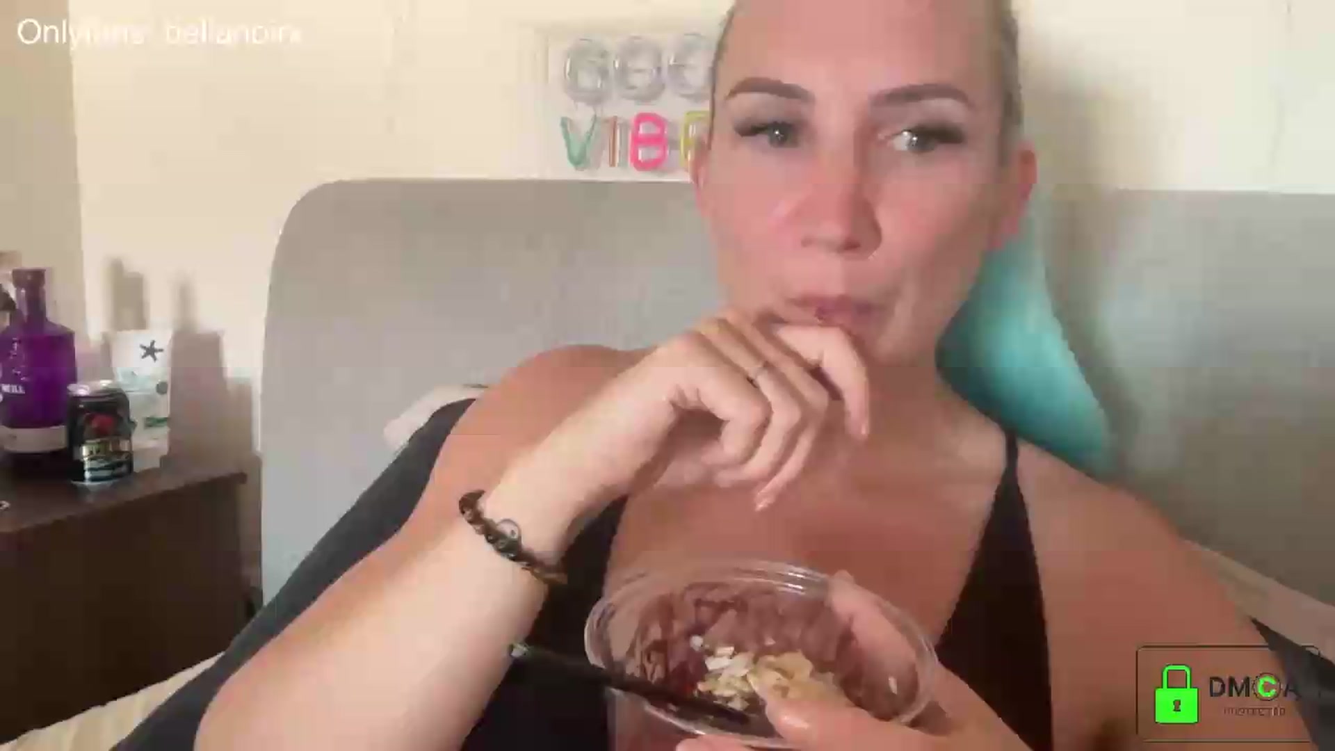 Gallery image thumbnail from Bellanoirxx's myfreecams stream on, 07/08/2026, 13:51 image 1 of 20