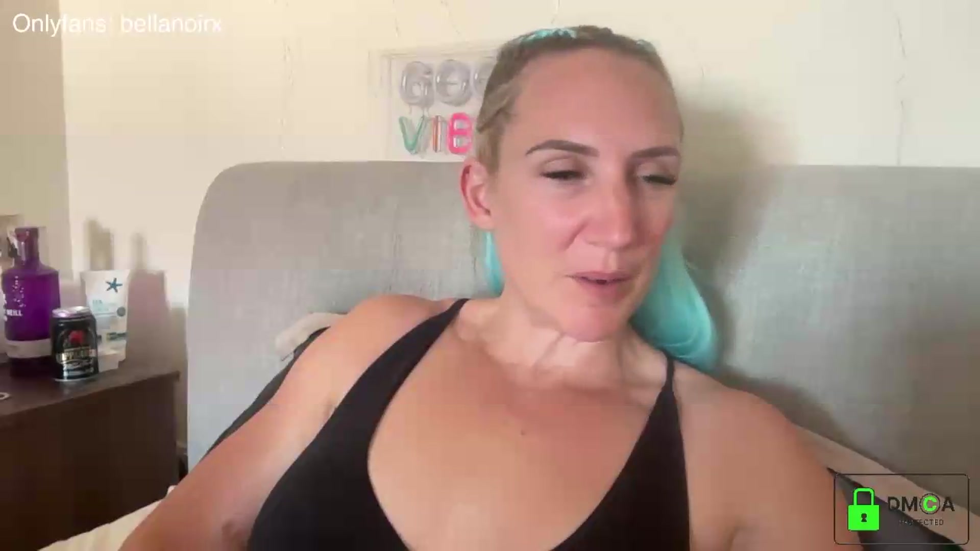 Gallery image thumbnail from Bellanoirxx's myfreecams stream on, 07/08/2026, 13:51 image 9 of 20