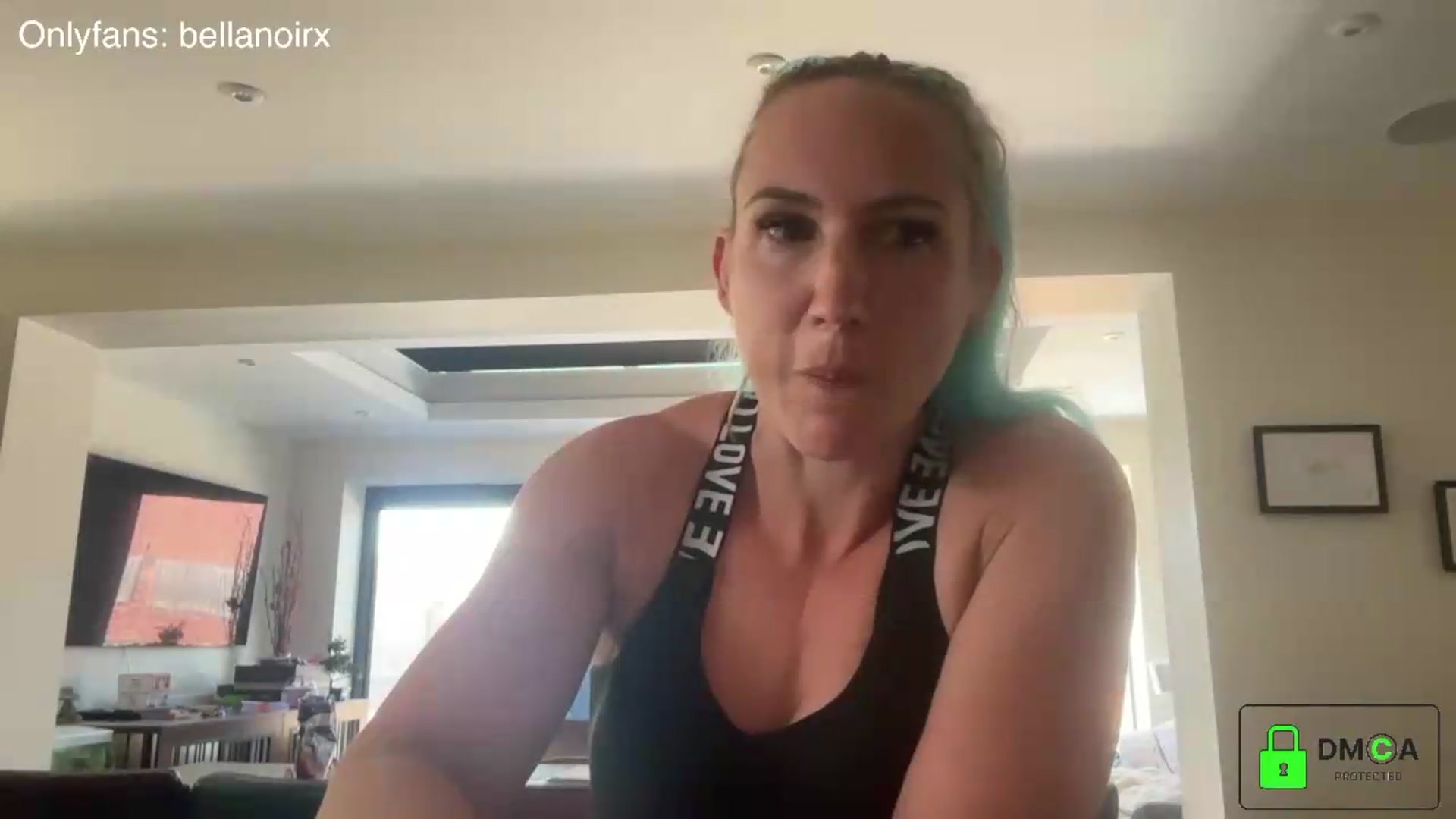Gallery image thumbnail from Bellanoirxx's myfreecams stream on, 07/09/2026, 13:27 image 18 of 20
