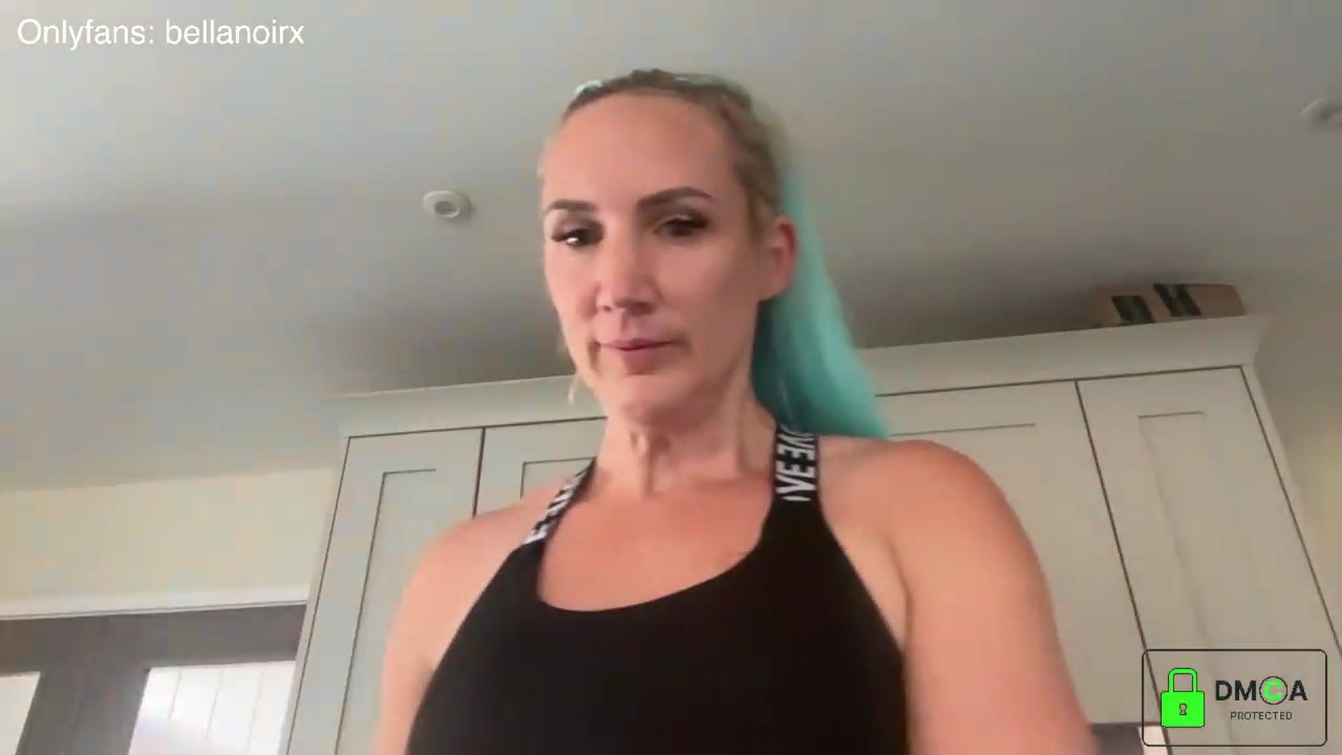 Gallery image thumbnail from Bellanoirxx's myfreecams stream on, 07/09/2026, 13:27 image 11 of 20