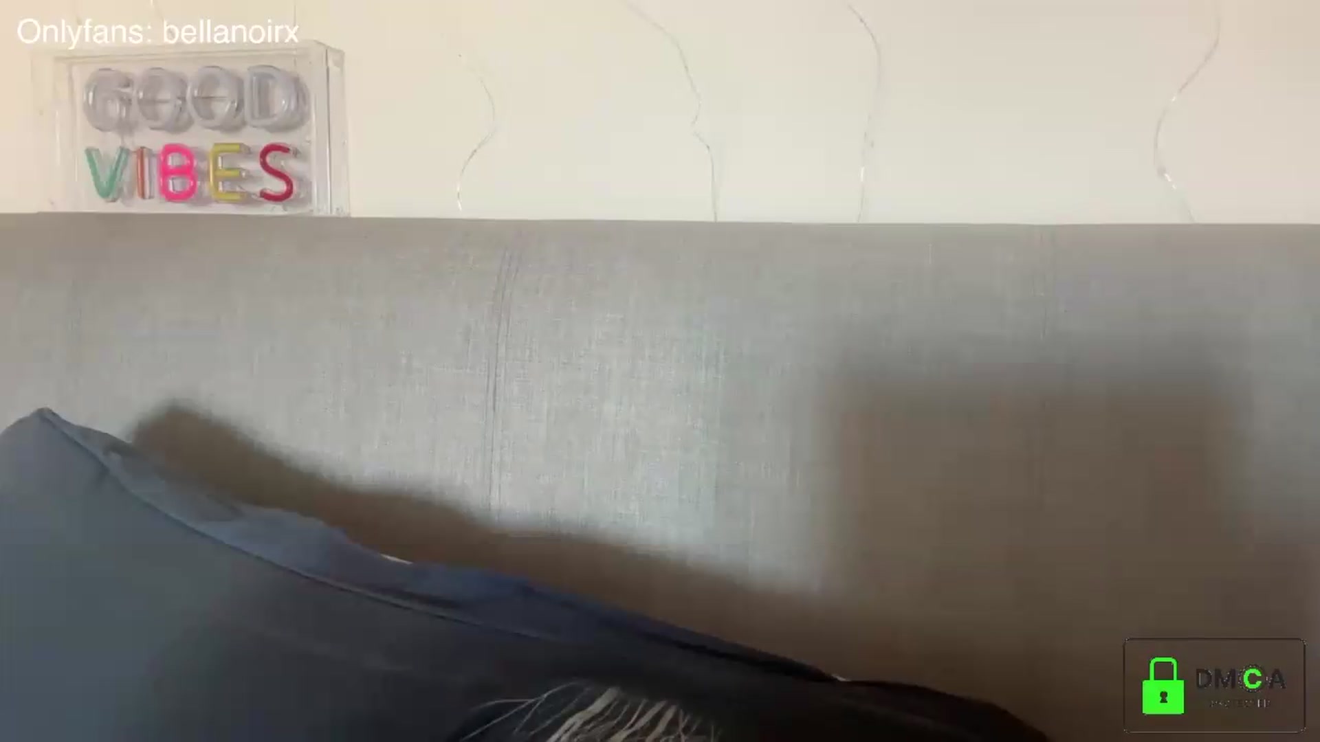 Gallery image thumbnail from Bellanoirxx's myfreecams stream on, 07/09/2026, 18:00 image 13 of 20