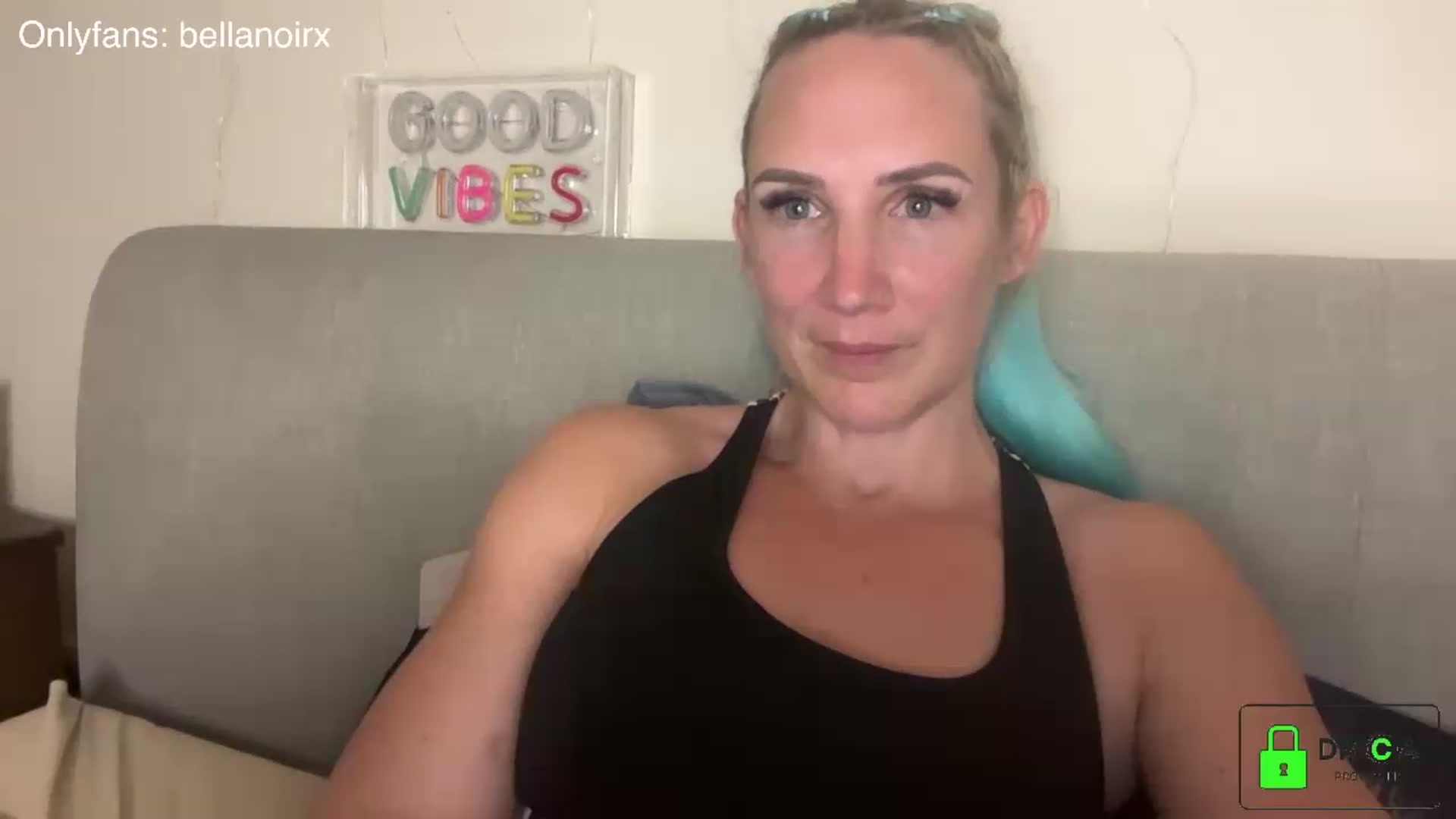 Gallery image thumbnail from Bellanoirxx's myfreecams stream on, 07/09/2026, 21:24 image 14 of 20