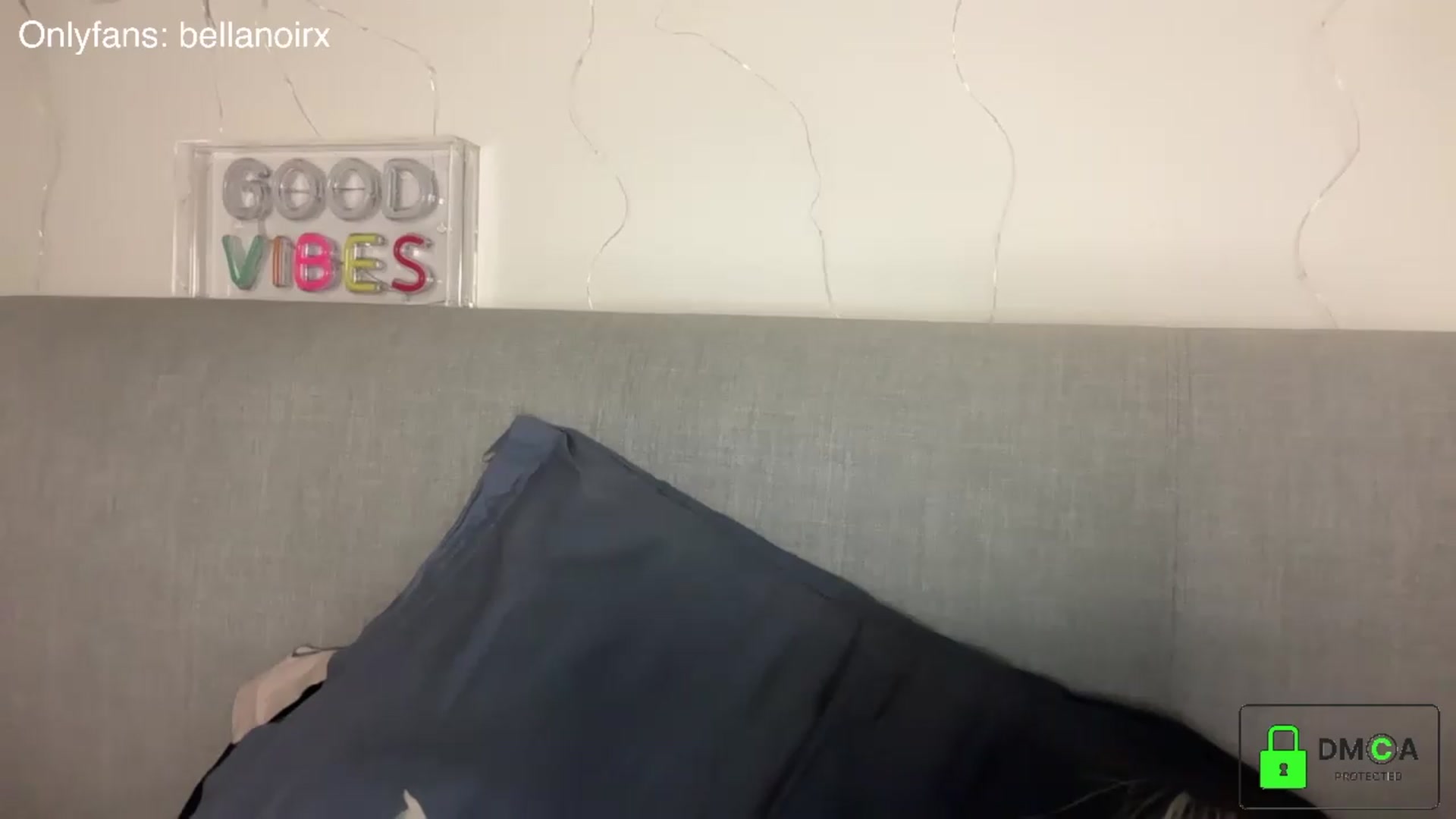 Gallery image thumbnail from Bellanoirxx's myfreecams stream on, 07/09/2026, 22:36 image 7 of 20