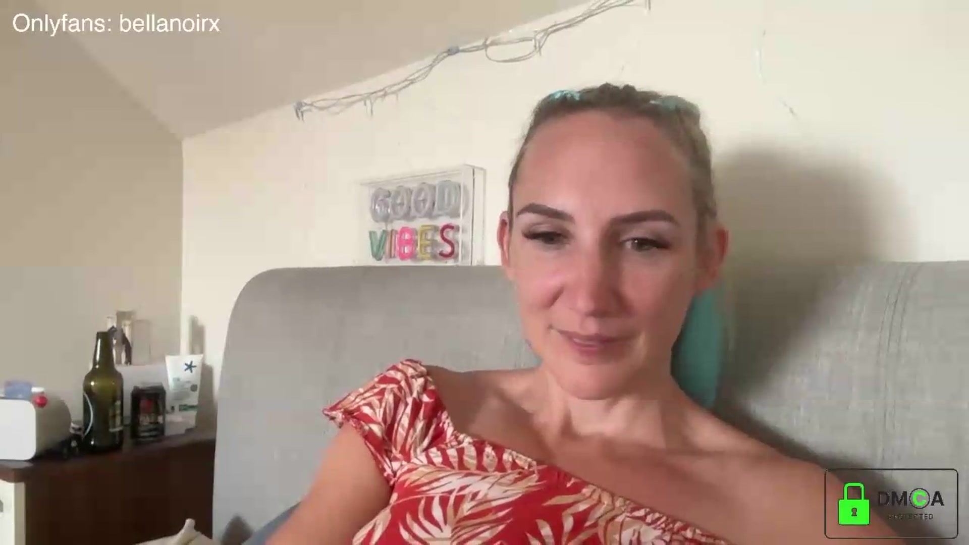 Gallery image thumbnail from Bellanoirxx's myfreecams stream on, 07/10/2026, 10:57 image 8 of 20