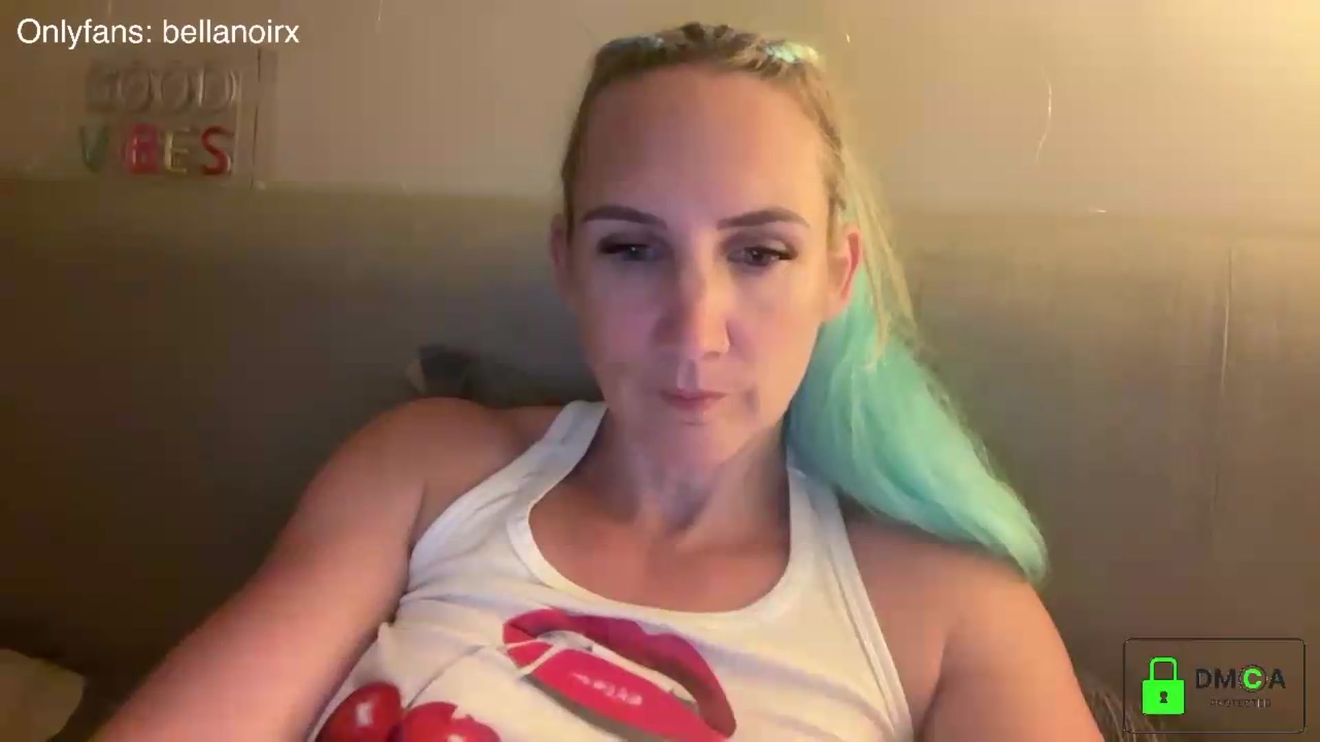 Gallery image thumbnail from Bellanoirxx's myfreecams stream on, 07/12/2026, 23:08 image 11 of 20