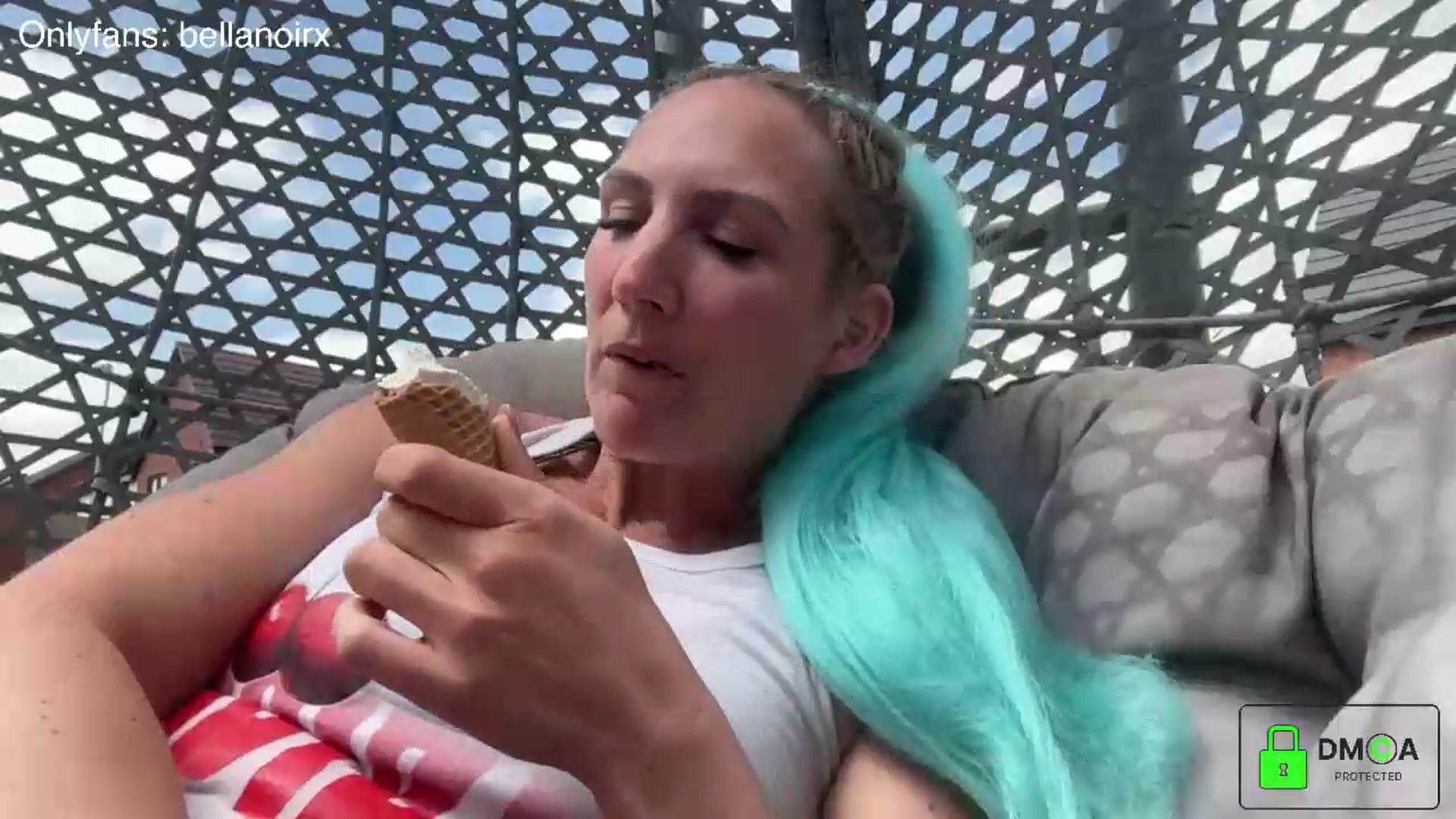 Gallery image thumbnail from Bellanoirxx's myfreecams stream on, 07/13/2026, 12:22 image 2 of 20