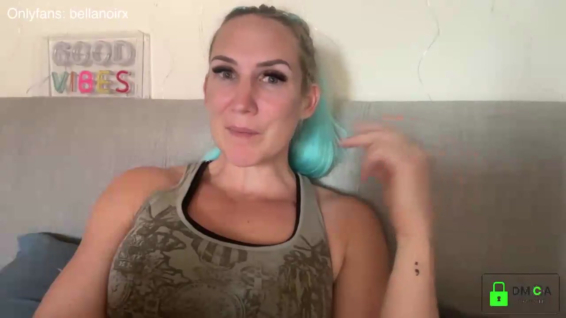 Gallery image thumbnail from Bellanoirxx's myfreecams stream on, 07/15/2026, 13:12 image 17 of 20