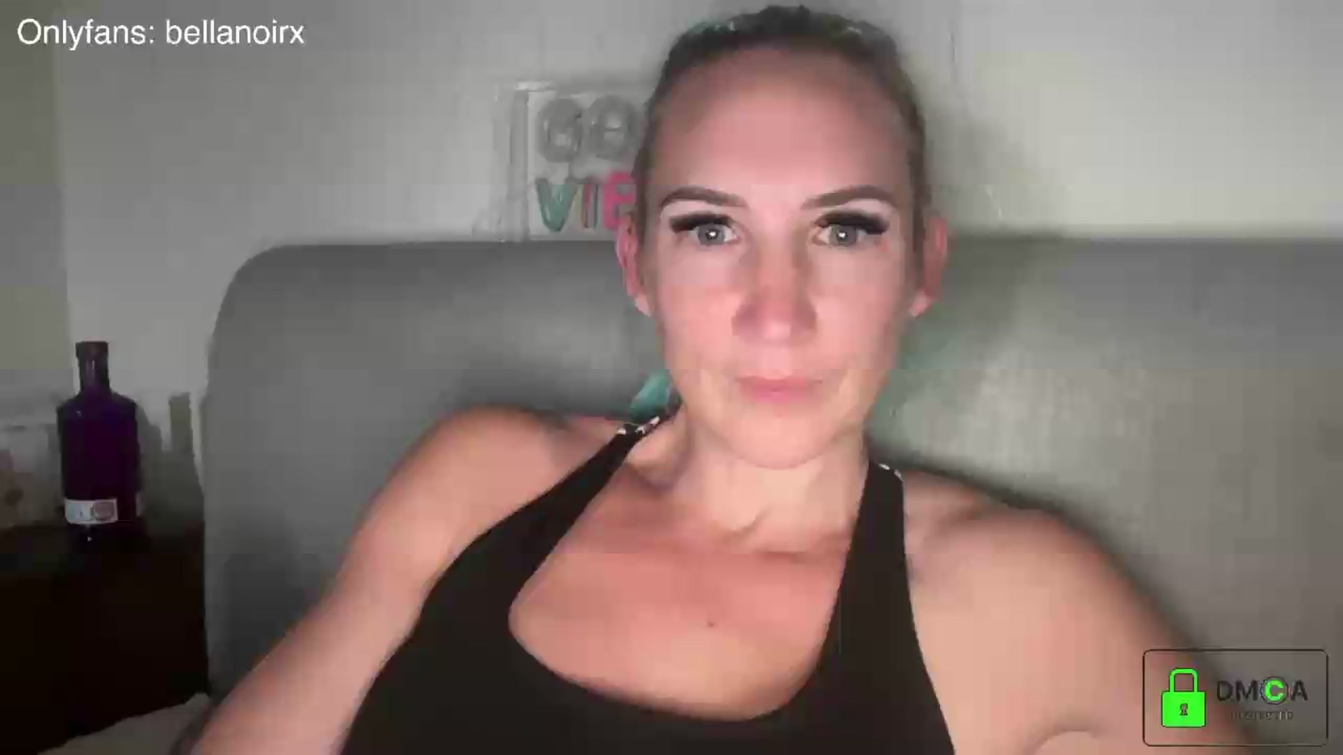 Gallery image thumbnail from Bellanoirxx's myfreecams stream on, 07/16/2026, 07:09 image 3 of 20