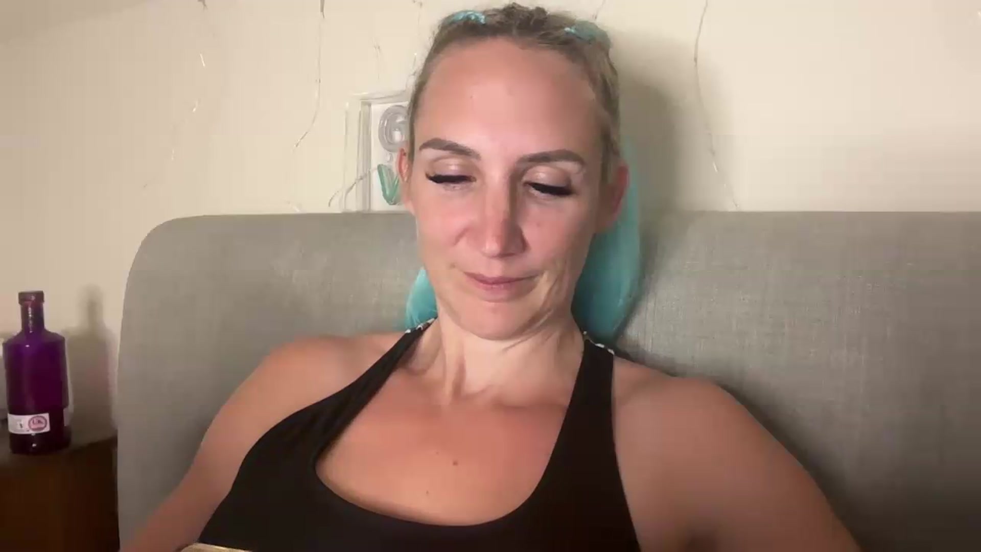 Gallery image thumbnail from Bellanoirxx's myfreecams stream on, 07/16/2026, 21:50 image 8 of 20
