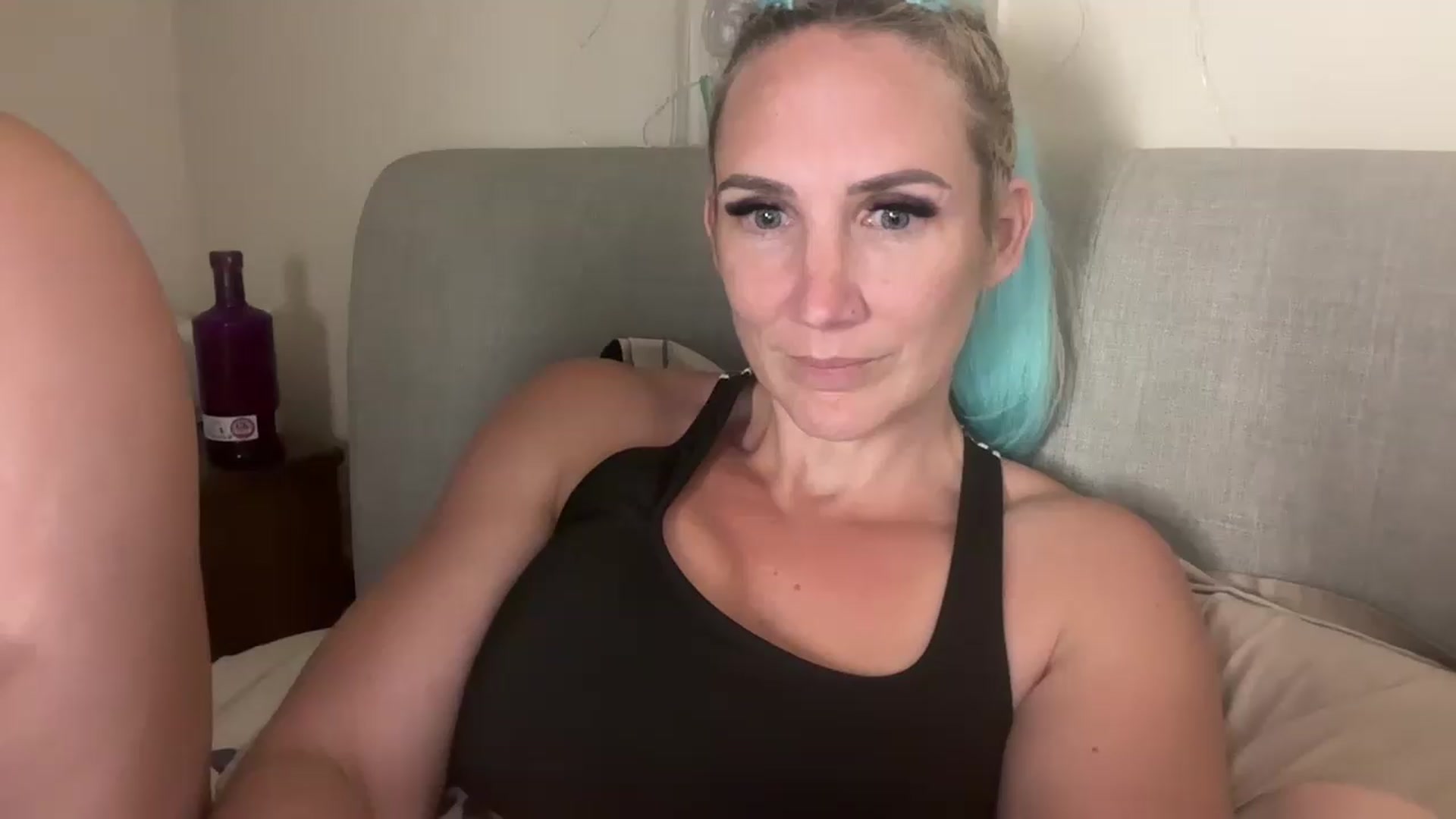Gallery image thumbnail from Bellanoirxx's myfreecams stream on, 07/16/2026, 22:46 image 19 of 20