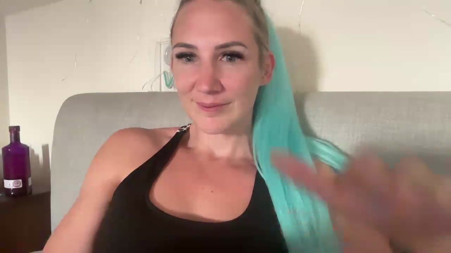 Gallery image thumbnail from Bellanoirxx's myfreecams stream on, 07/17/2026, 07:04 image 13 of 20