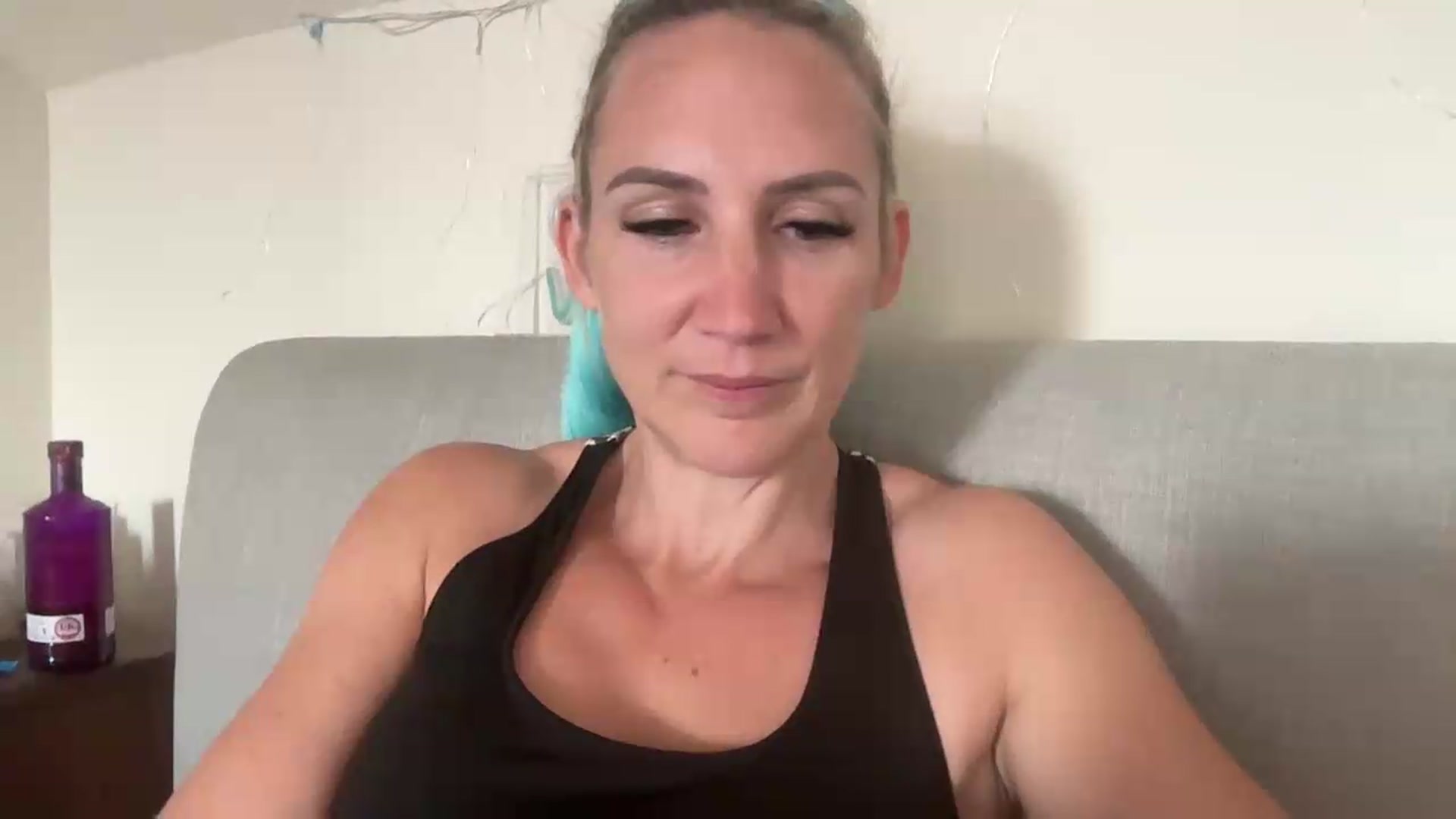 Gallery image thumbnail from Bellanoirxx's myfreecams stream on, 07/17/2026, 09:32 image 3 of 20