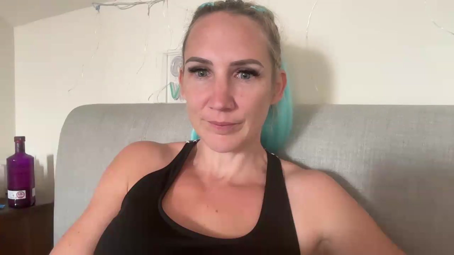 Gallery image thumbnail from Bellanoirxx's myfreecams stream on, 07/17/2026, 09:32 image 5 of 20