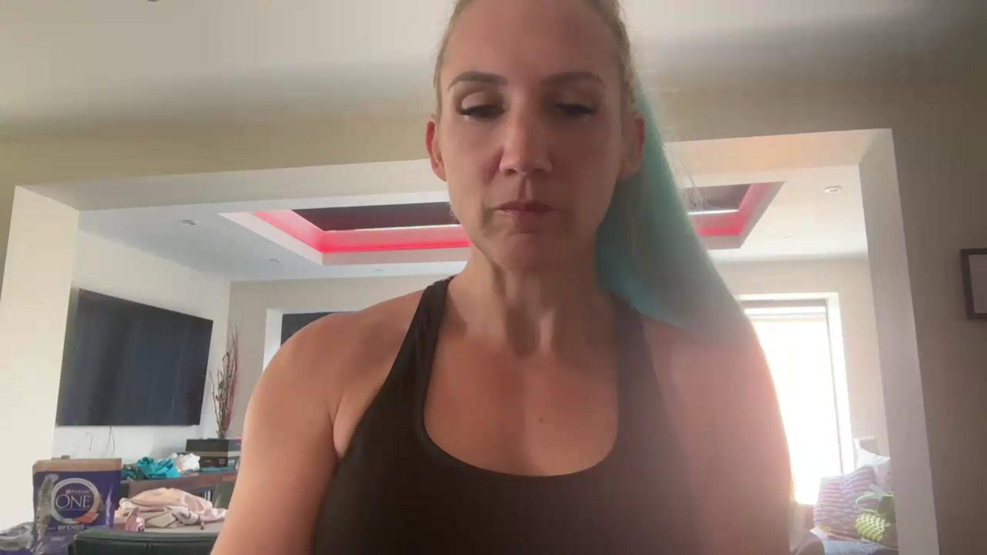 Gallery image thumbnail from Bellanoirxx's myfreecams stream on, 07/17/2026, 12:42 image 16 of 20