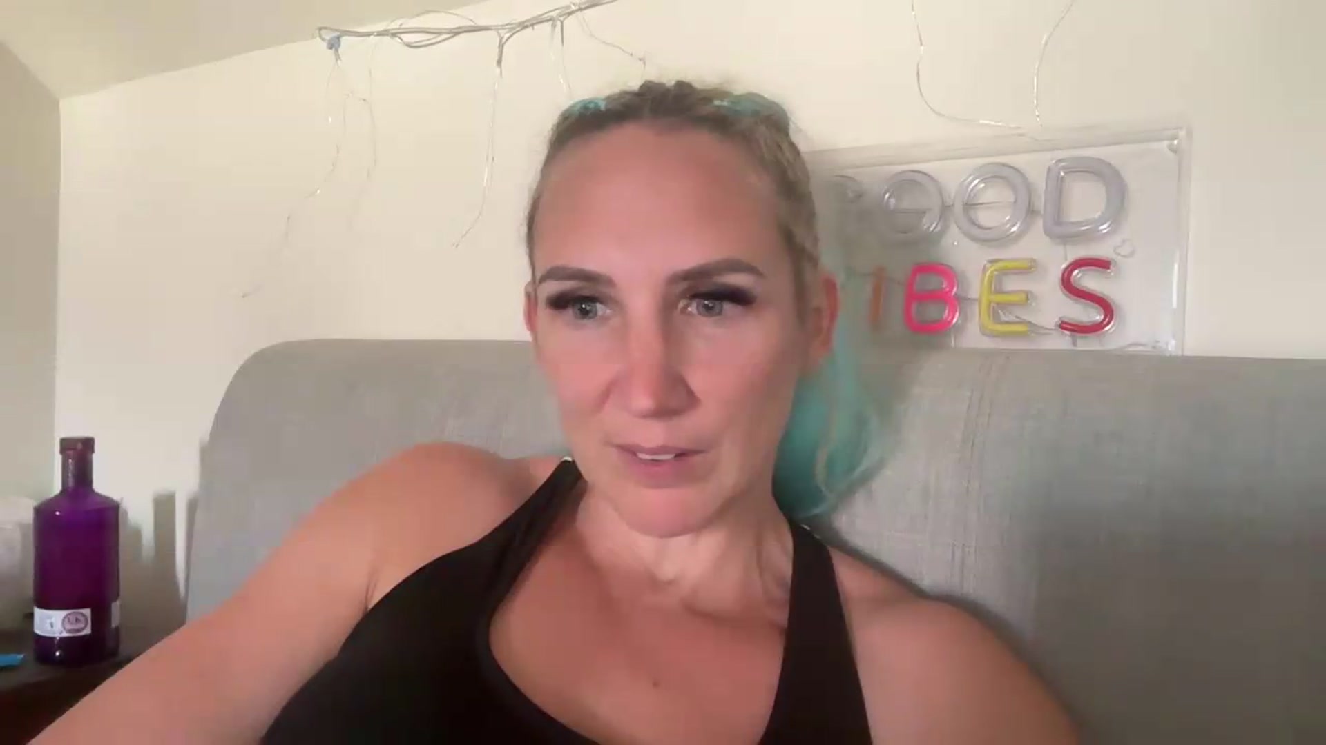 Gallery image thumbnail from Bellanoirxx's myfreecams stream on, 07/17/2026, 15:33 image 10 of 20