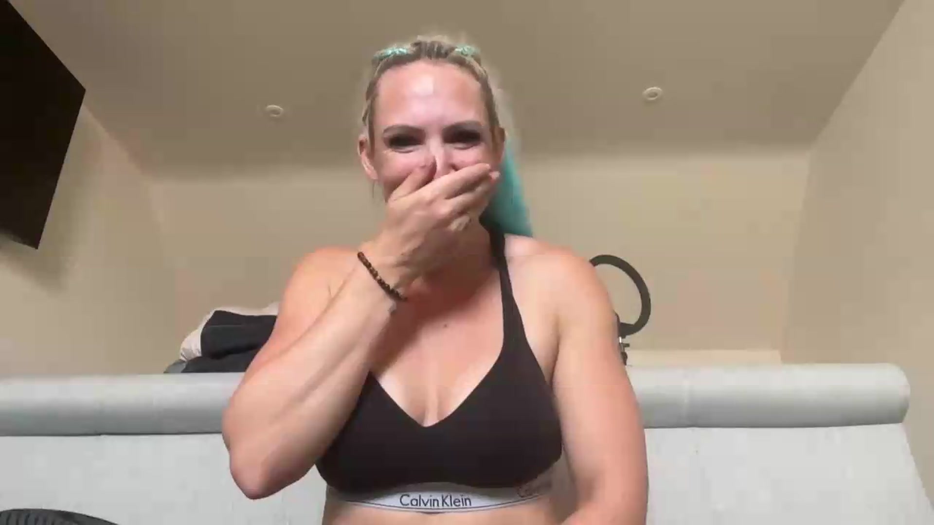 Gallery image thumbnail from Bellanoirxx's myfreecams stream on, 07/20/2026, 10:42 image 5 of 20