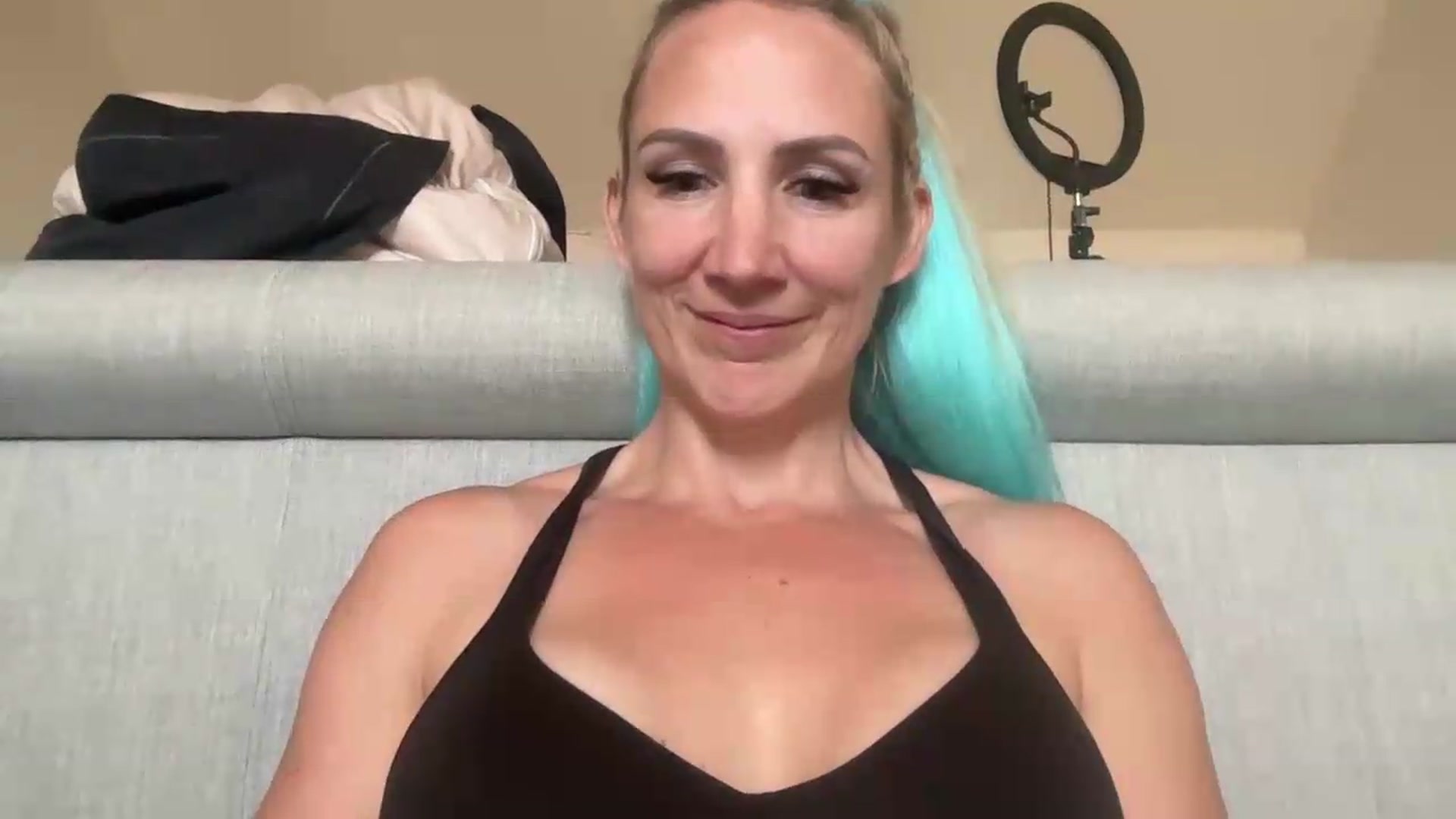 Gallery image thumbnail from Bellanoirxx's myfreecams stream on, 07/20/2026, 10:42 image 10 of 20