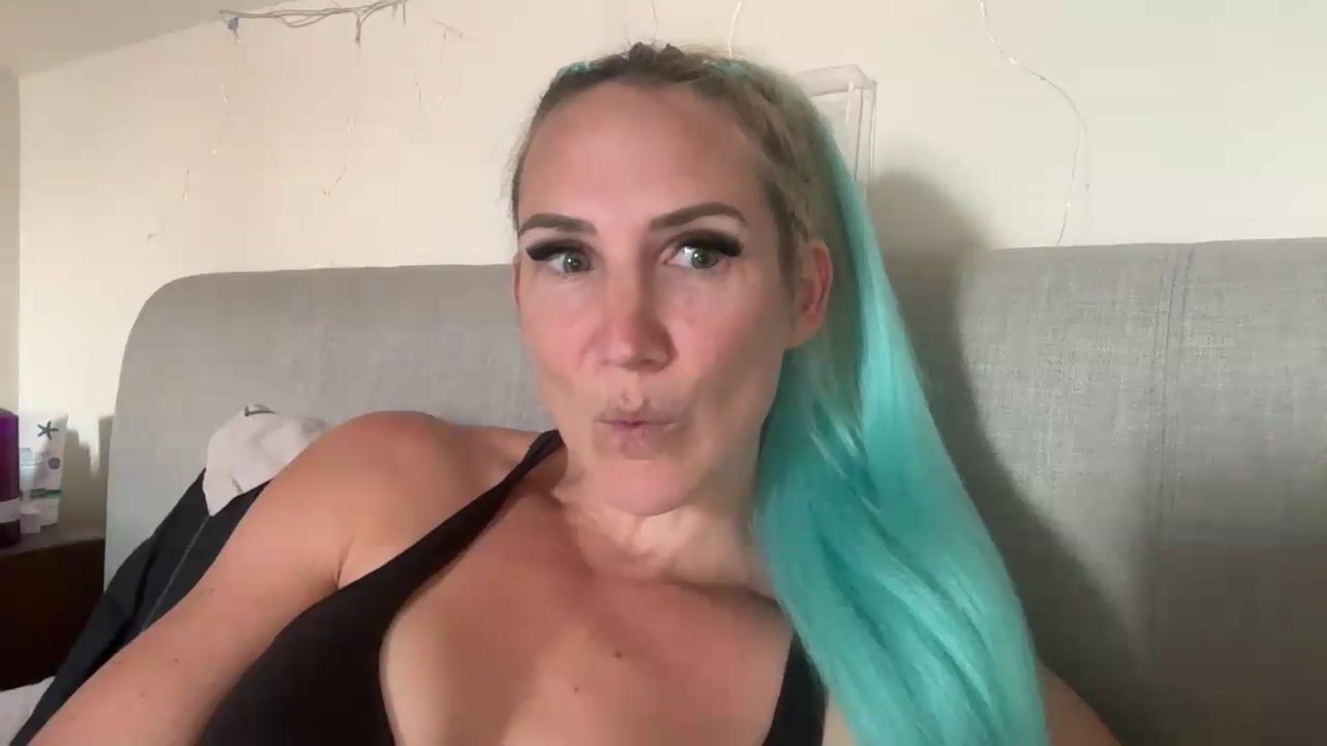 Gallery image thumbnail from Bellanoirxx's myfreecams stream on, 07/20/2026, 11:52 image 19 of 20