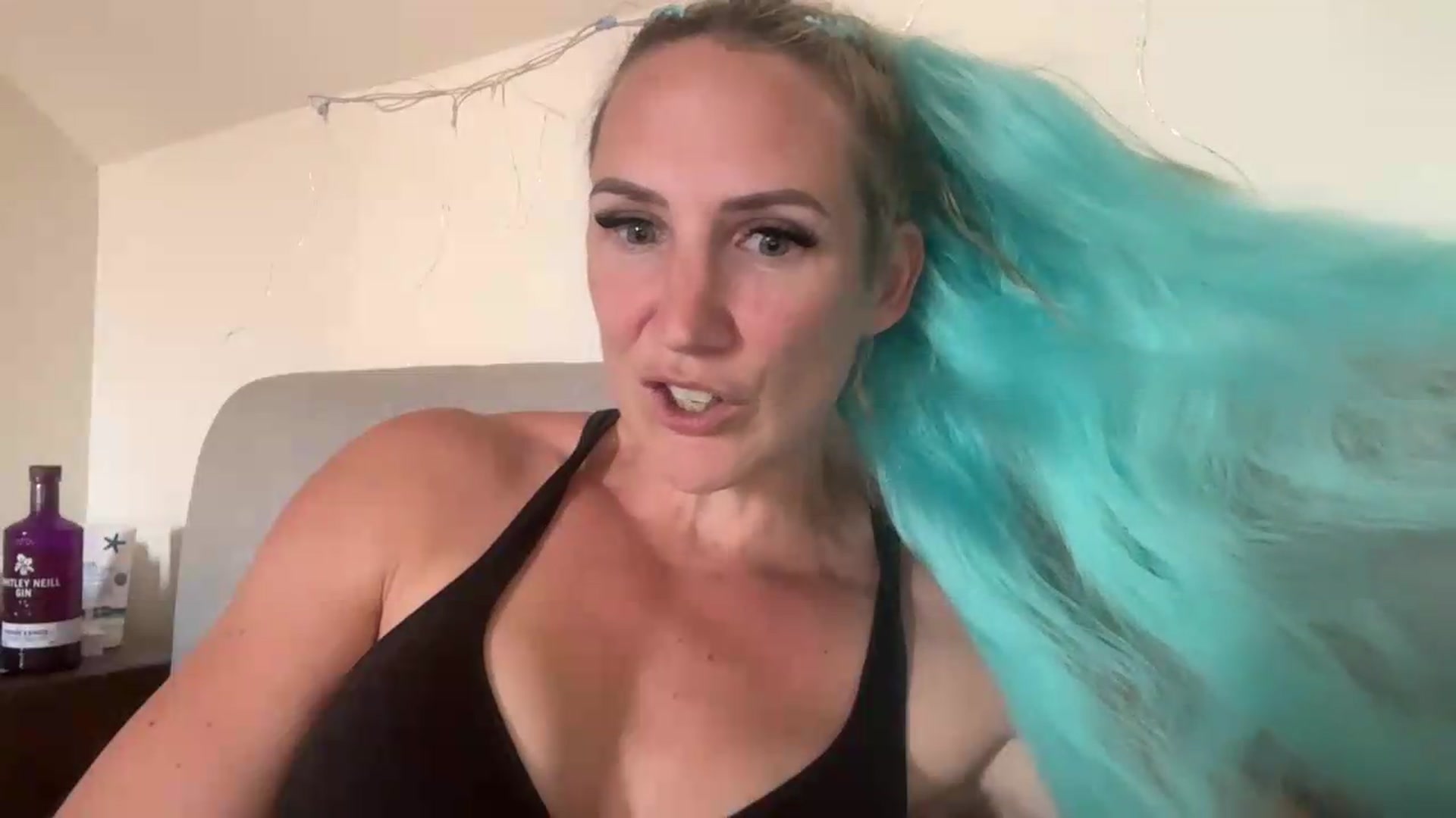 Gallery image thumbnail from Bellanoirxx's myfreecams stream on, 07/20/2026, 11:52 image 6 of 20