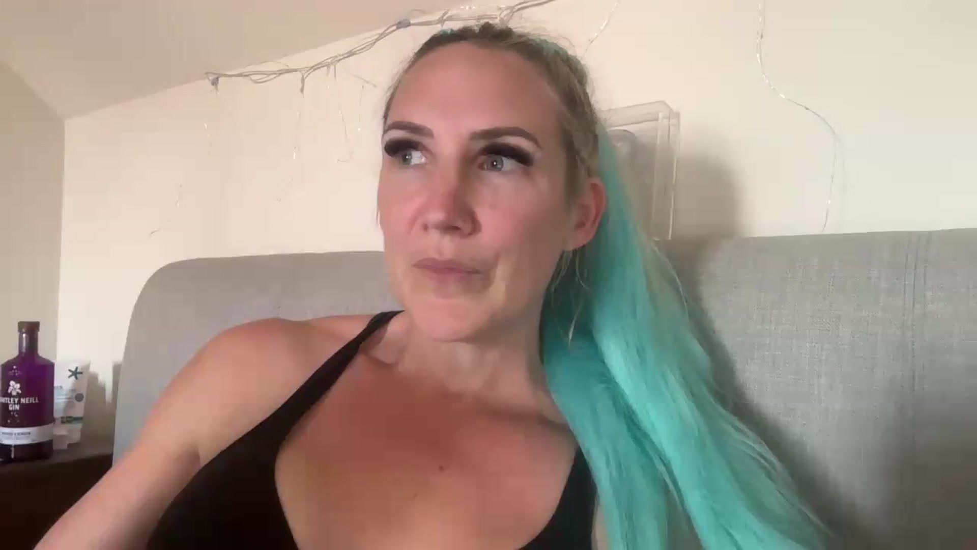 Gallery image thumbnail from Bellanoirxx's myfreecams stream on, 07/20/2026, 11:52 image 4 of 20