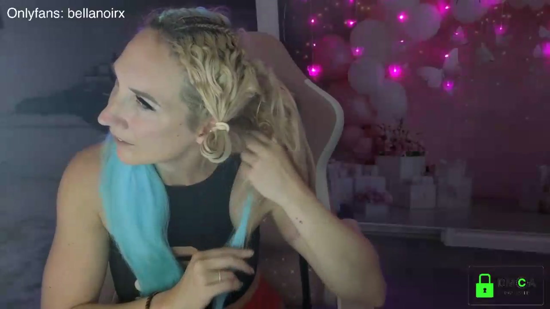 Gallery image thumbnail from Bellanoirxx's myfreecams stream on, 07/21/2026, 21:55 image 12 of 20