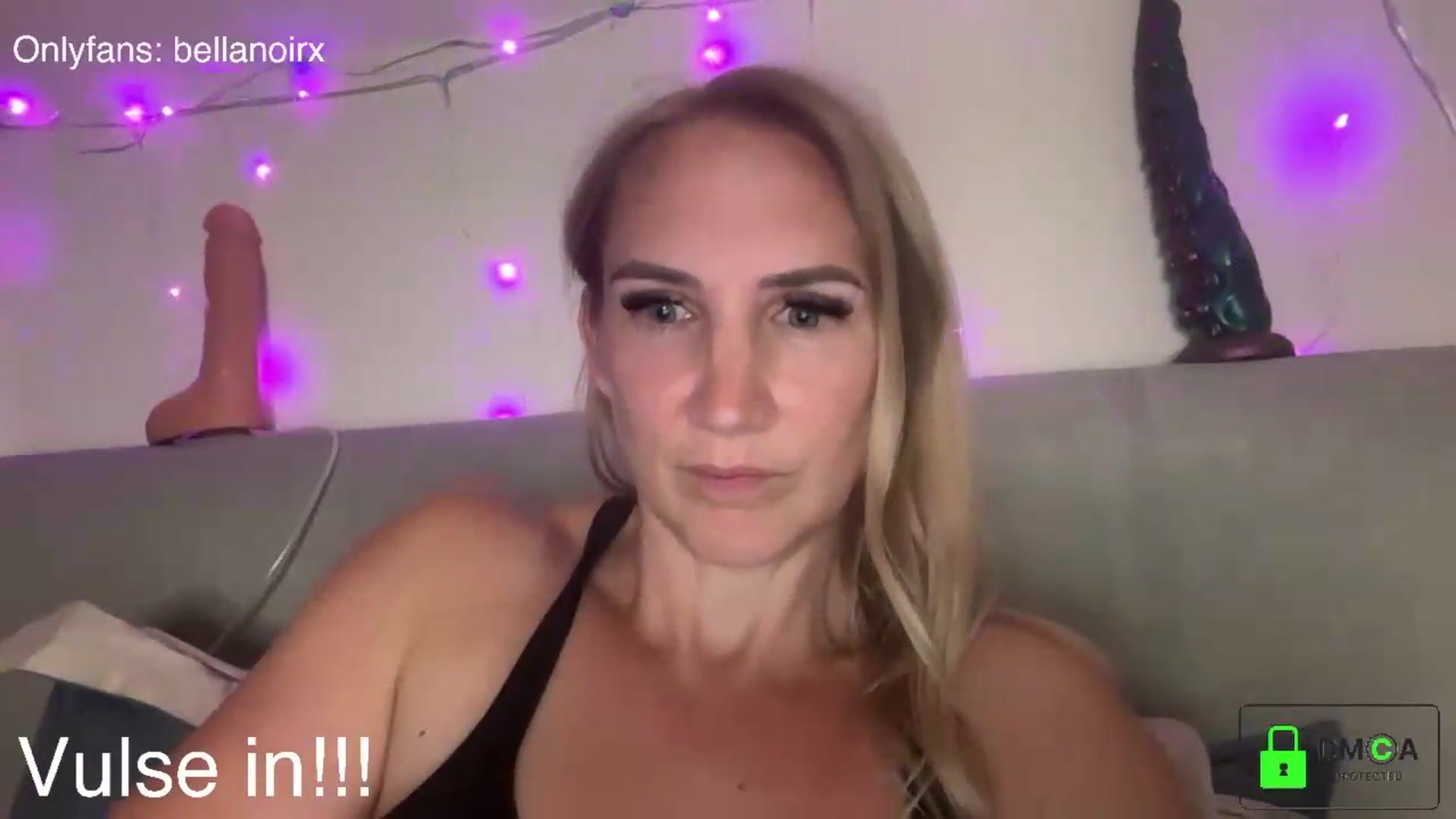 Gallery image thumbnail from Bellanoirxx's myfreecams stream on, 07/23/2026, 23:10 image 15 of 20