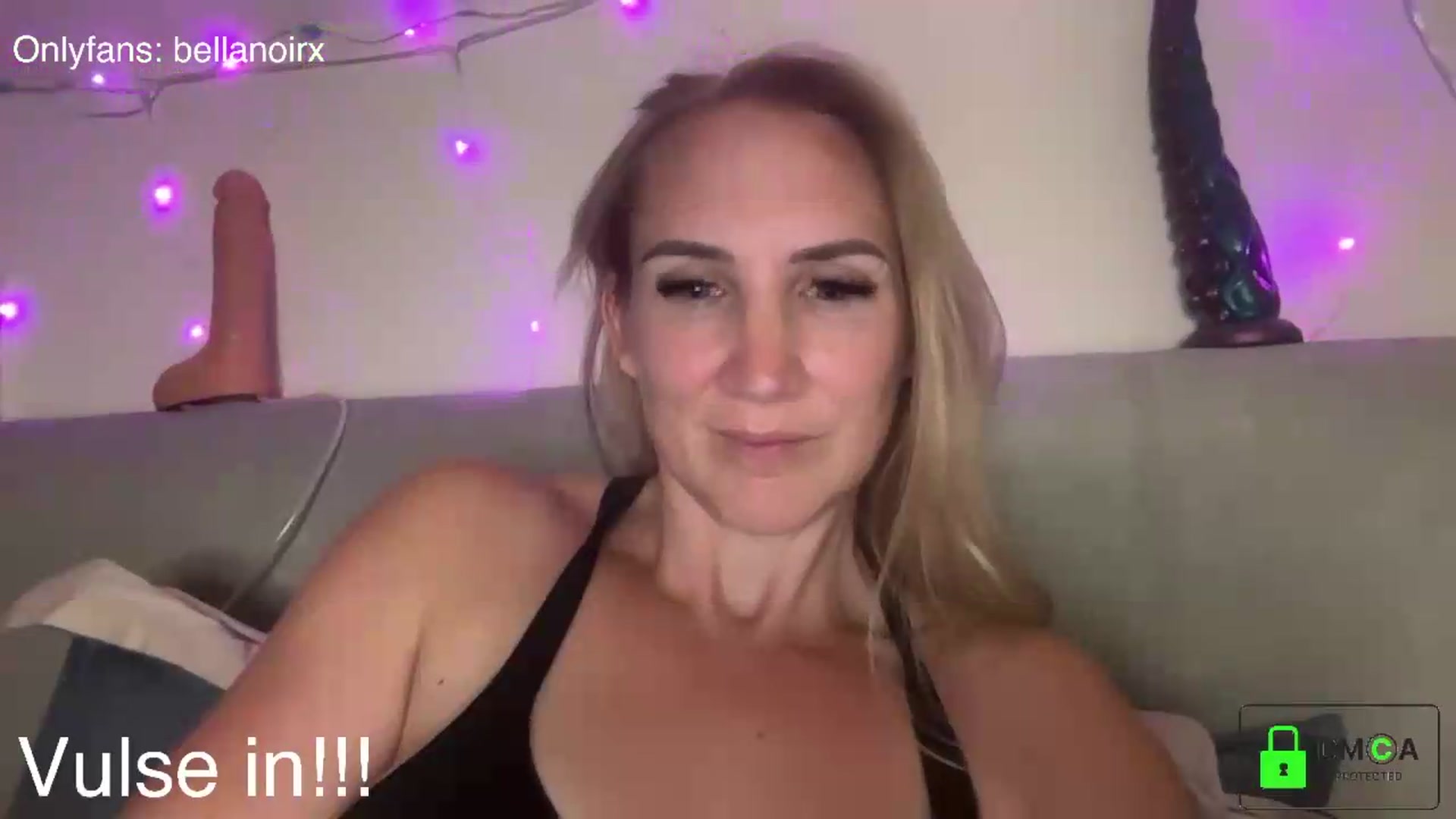 Gallery image thumbnail from Bellanoirxx's myfreecams stream on, 07/23/2026, 23:10 image 18 of 20