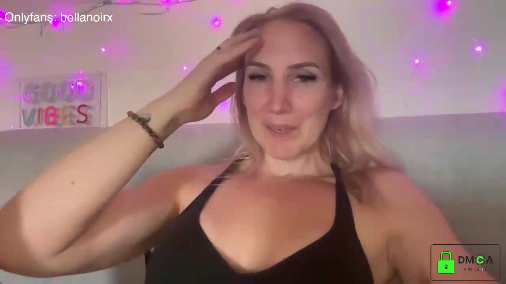 Gallery image thumbnail from Bellanoirxx's myfreecams stream on, 07/24/2026, 12:50 image 6 of 20