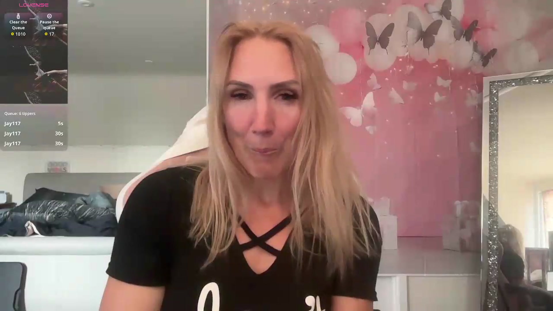 Gallery image thumbnail from Bellanoirxx's myfreecams stream on, 07/27/2026, 11:19 image 3 of 20
