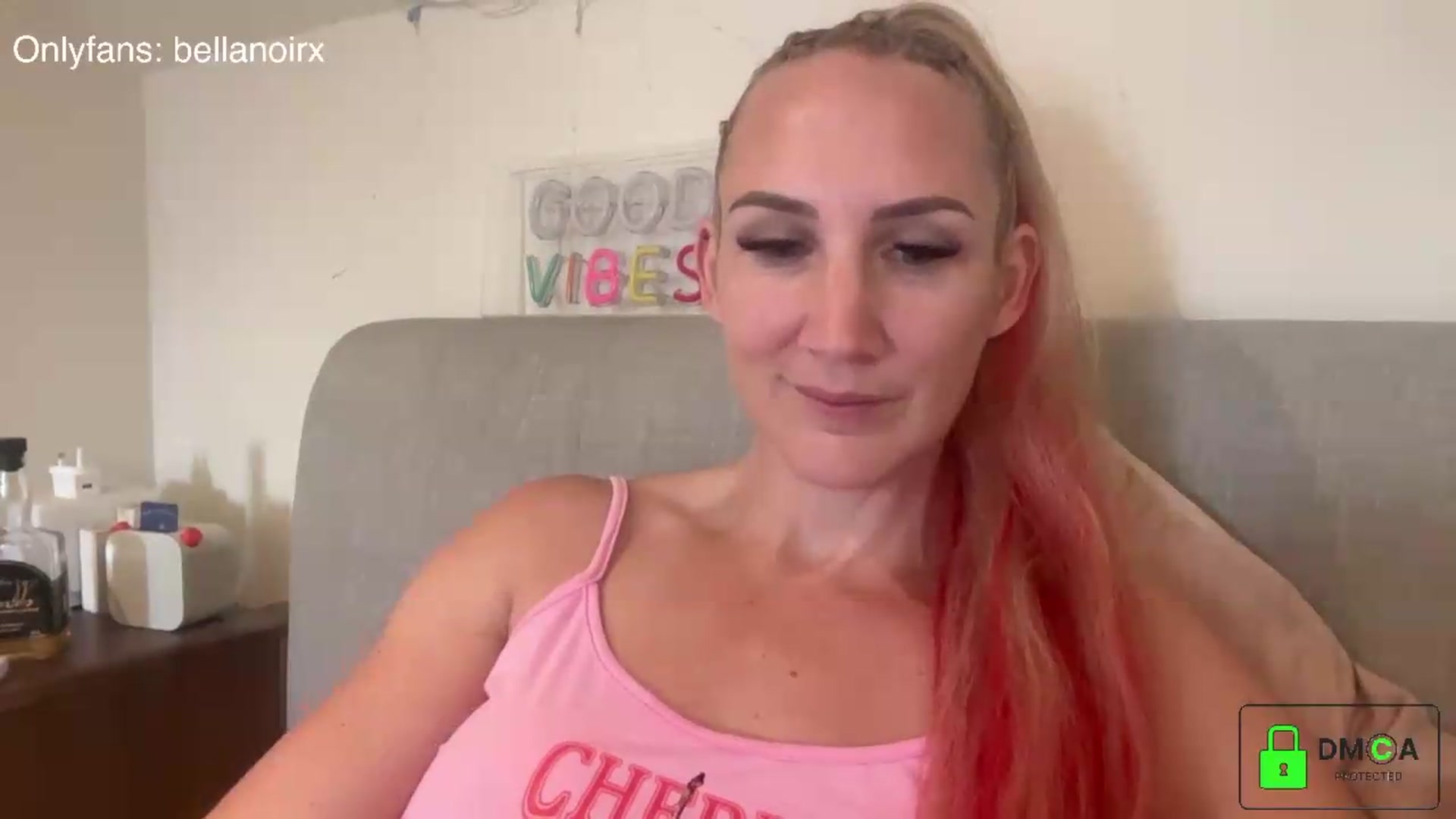 Gallery image thumbnail from Bellanoirxx's myfreecams stream on, 08/04/2026, 10:16 image 19 of 20